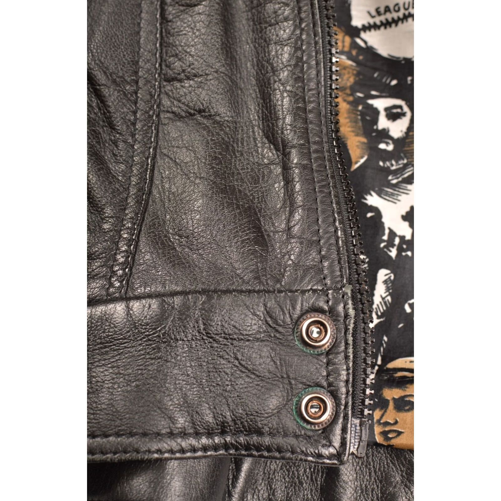 Vintage VINTAGE Wright & Ditson Regulation Black Leather Jacket Shirt/Men M 100% Leather Bomber Jacket Pakistan Mens Size US M / EU 48-50 / 2 - 7 Thumbnail