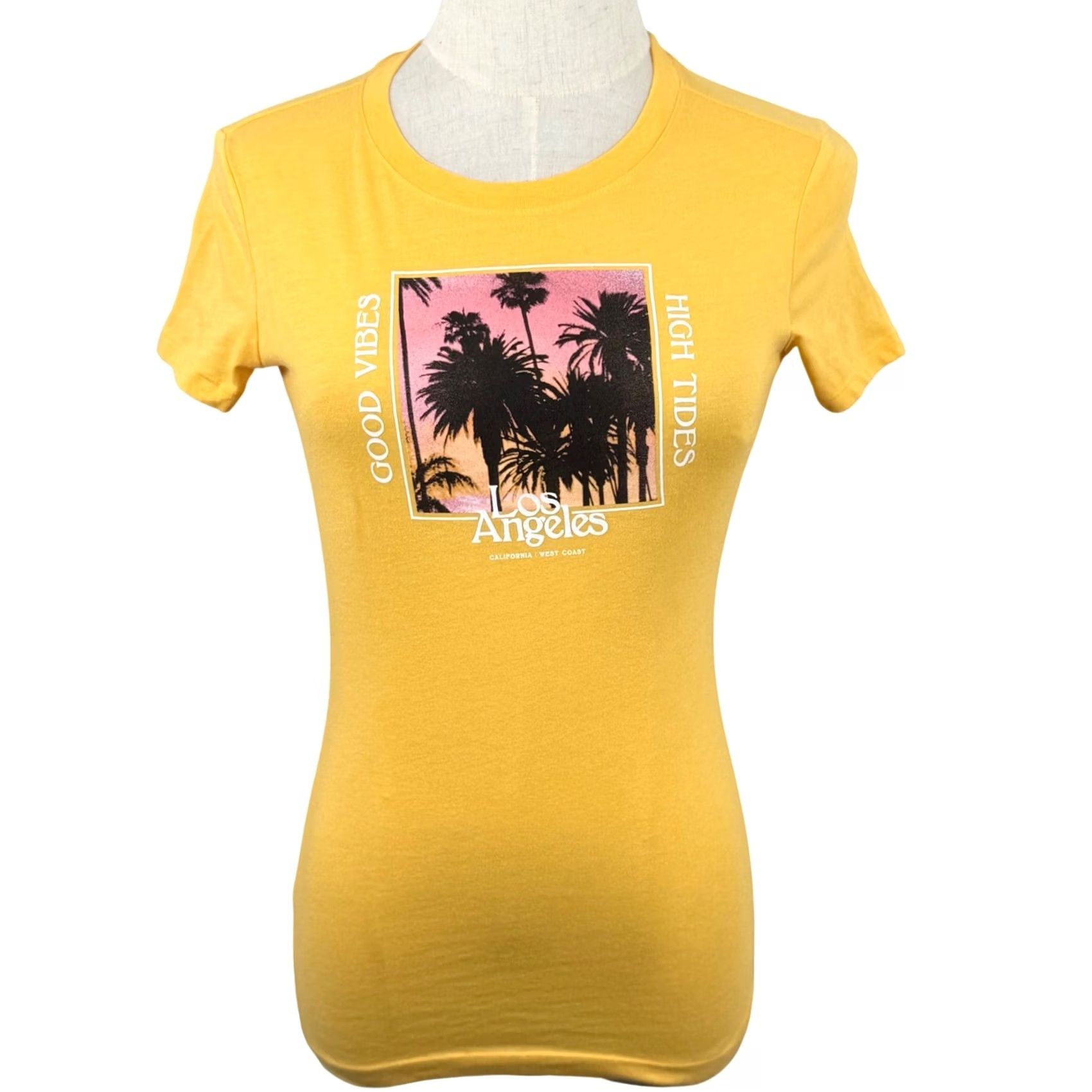 Aeropostale VINTAGE? Aeropostale Women XS T Shirt Yellow Los Angeles Palm Tree Good Vibes Tee Size XS / US 0-2 / IT 36-38 - 2 Thumbnail