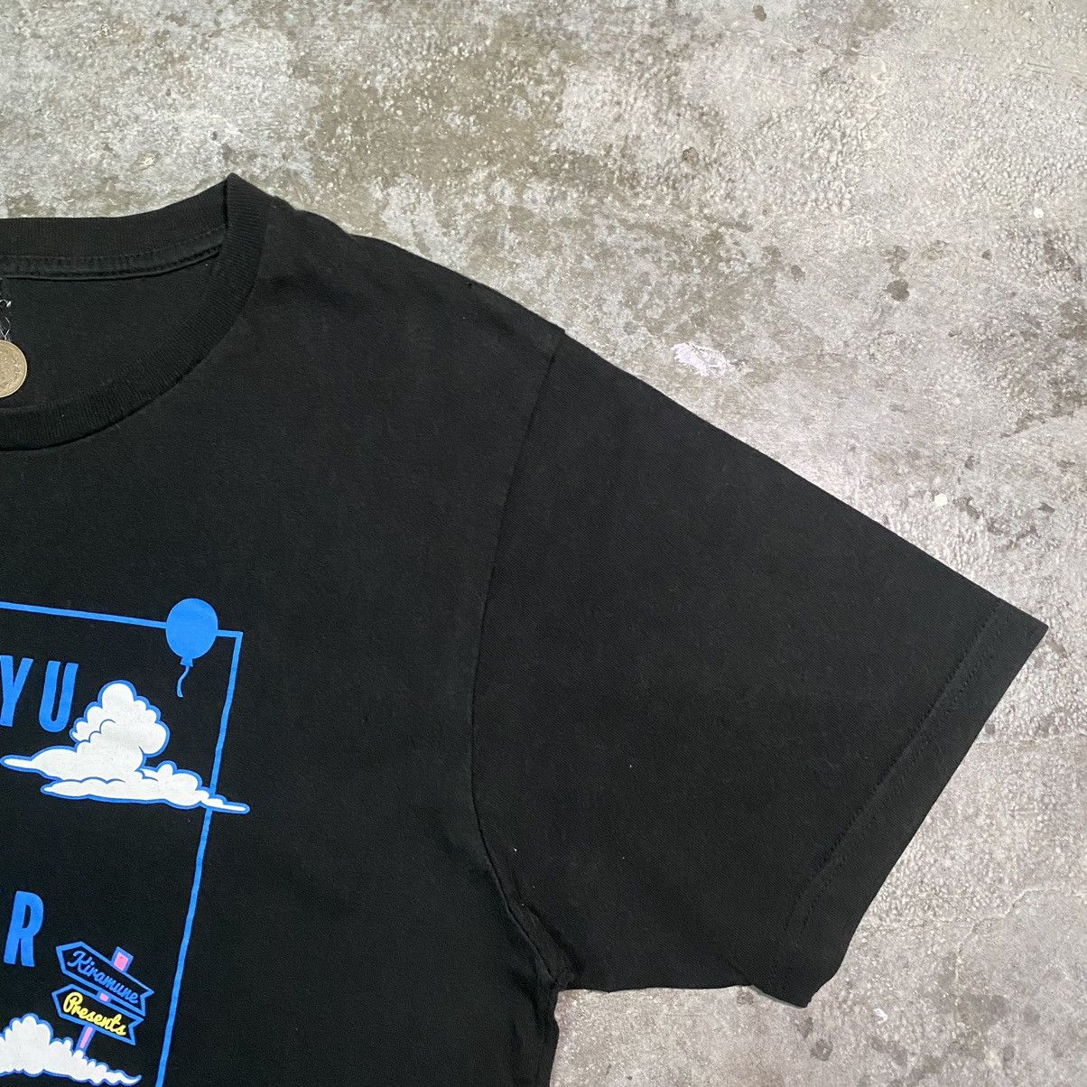Band Tees KAmiYU in WONDERLAND 4 JAPANESE BAND T SHIRT Size US M / EU 48-50 / 2 - 6 Thumbnail