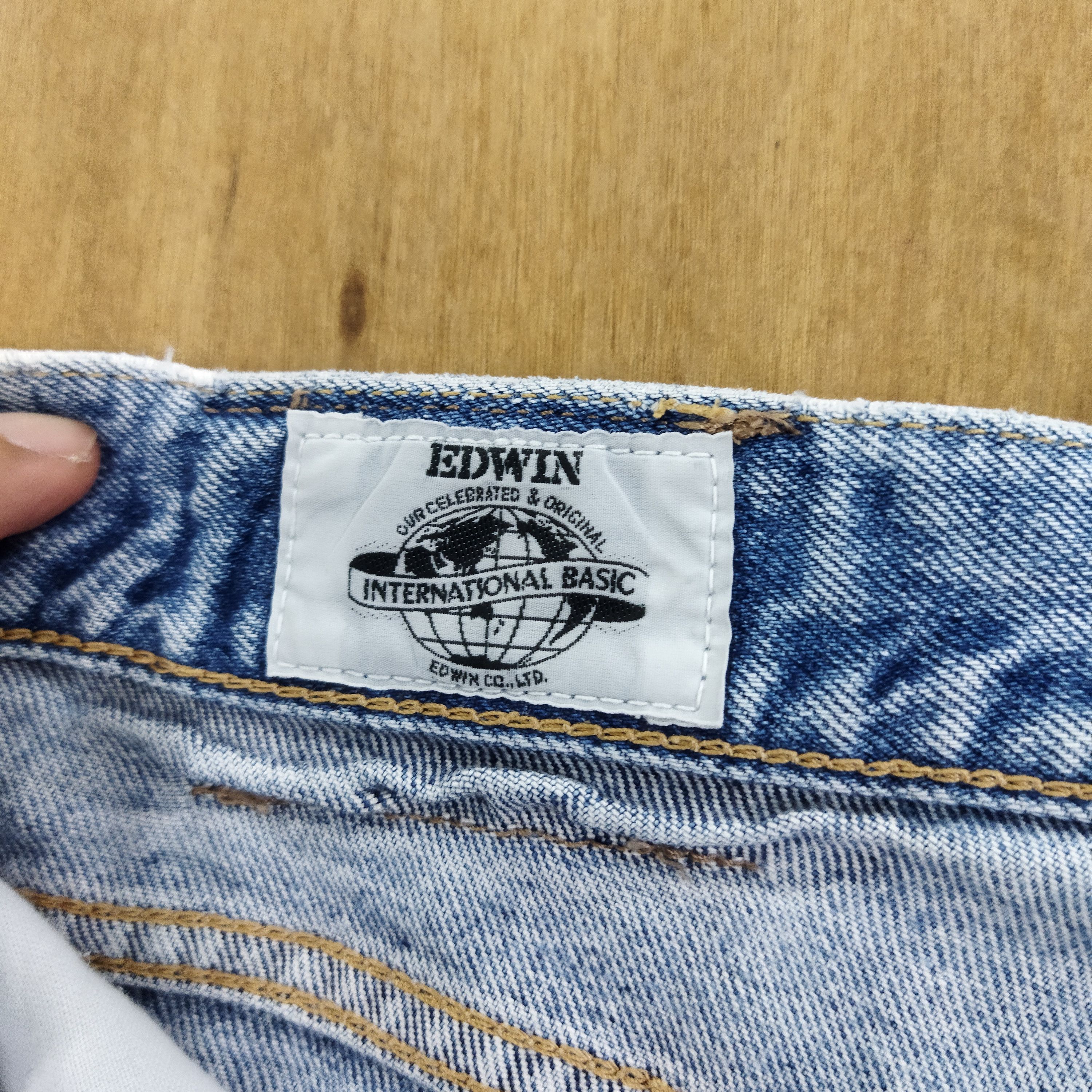 Edwin × Vintage VINTAGE EDWIN LIGHT BLUE JEANS PANTS Size US 32 / EU 48 - 13 Thumbnail
