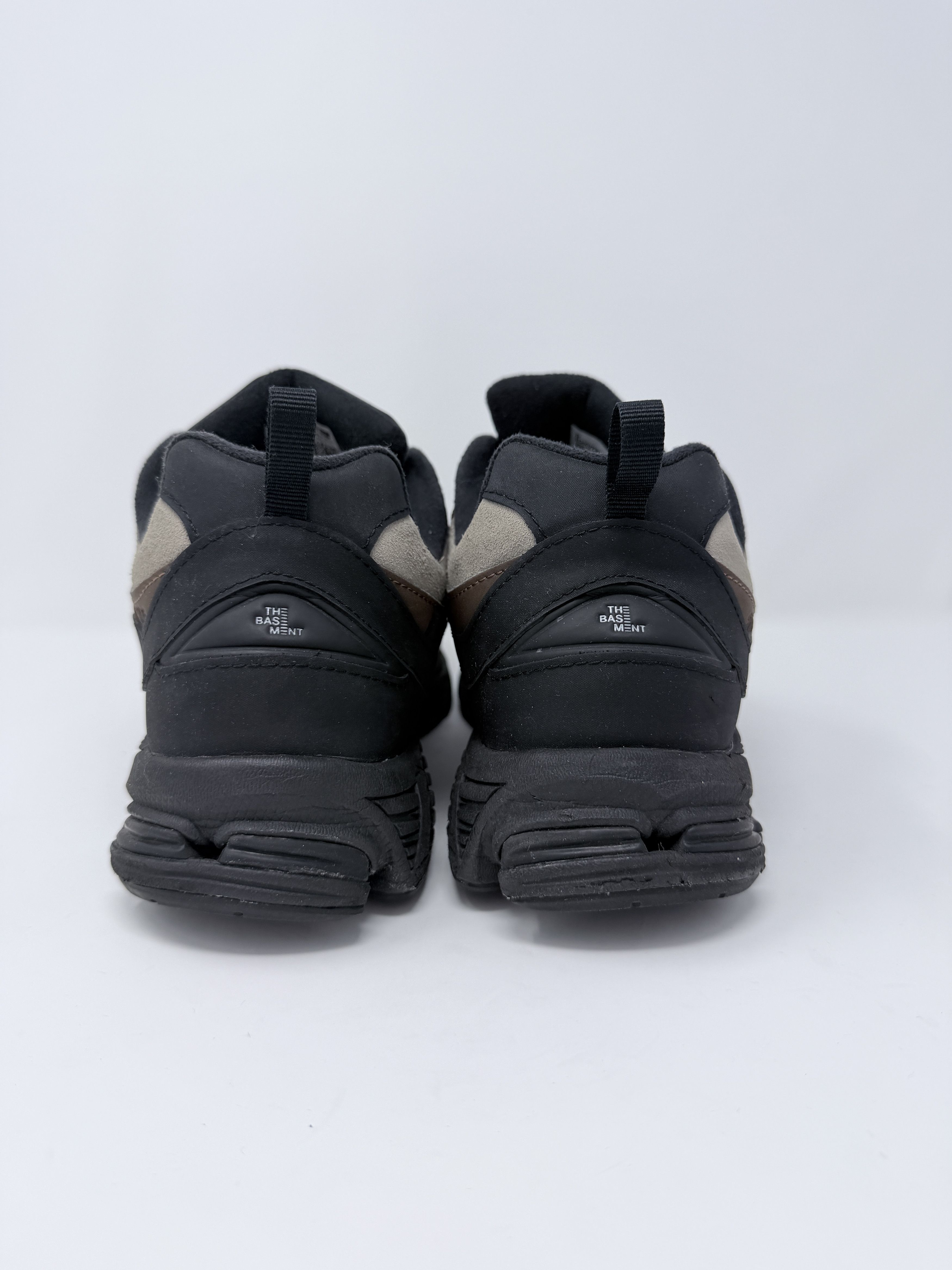 New Balance × The Basement BSMNT New Balance 2002R Earth Brown Basement Size US 10.5 / EU 43-44 - 3 Thumbnail