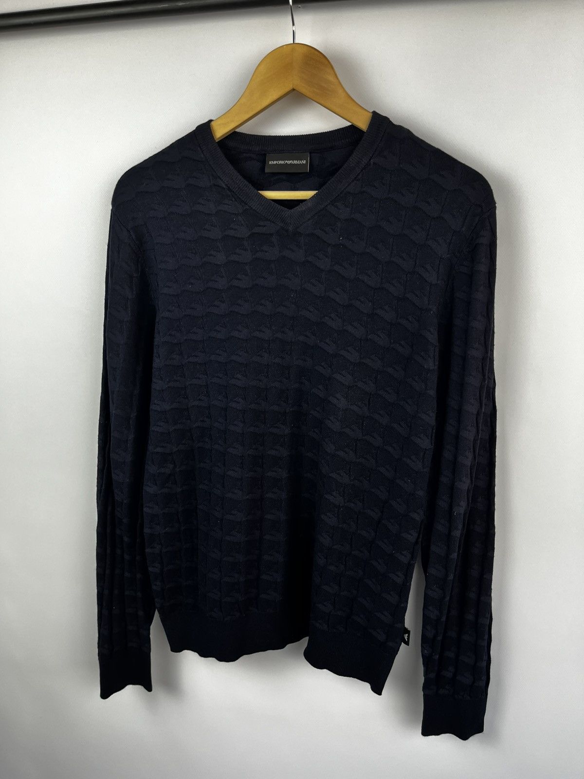 Giorgio Armani Emporio Armani mens sweater Size US M / EU 48-50 / 2 - 3 Thumbnail