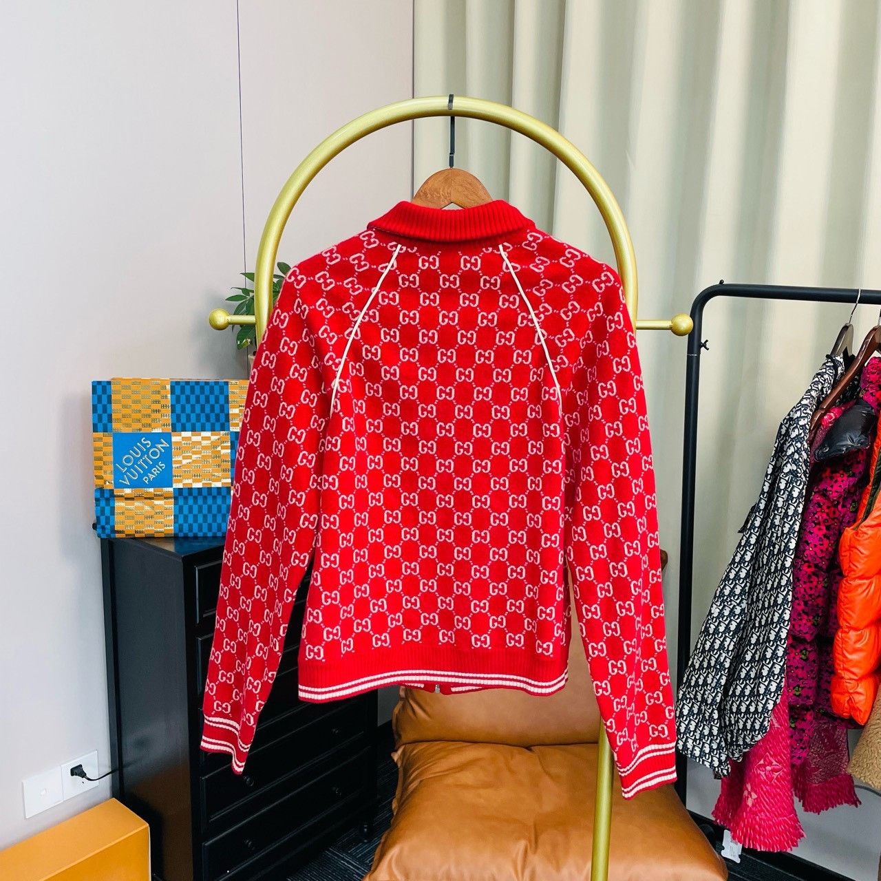 Gucci Gucci Red tweed full print jacket 2501-Nextarrow Size US XS / EU 42 / 0 - 2 Thumbnail