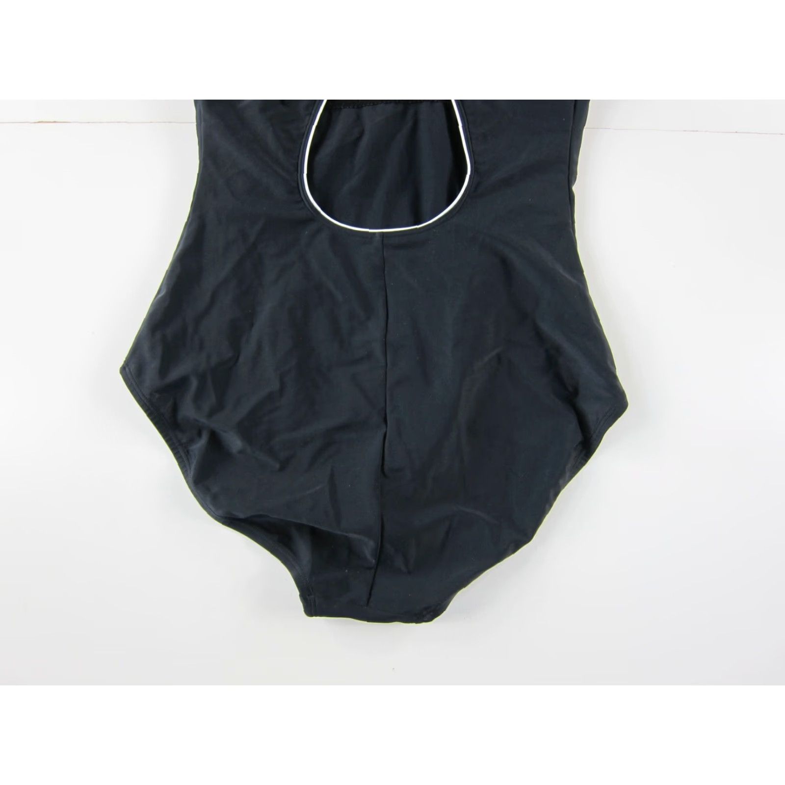 Speedo Speedo One Piece Swimsuit Women L Black Crisscross Back Padded Bust Classic Solid Polyester SpandexFit Regular Size Large Size ONE SIZE - 6 Thumbnail