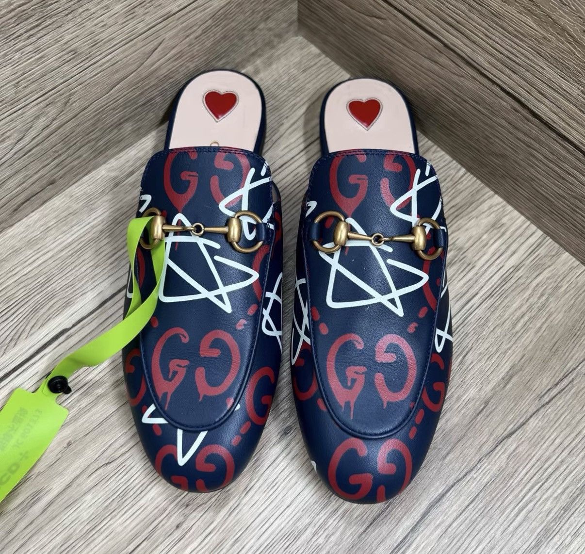 Gucci Gucci All-over Double G Star Mule Slides J41 Size US 5 / IT 35 - 3 Thumbnail