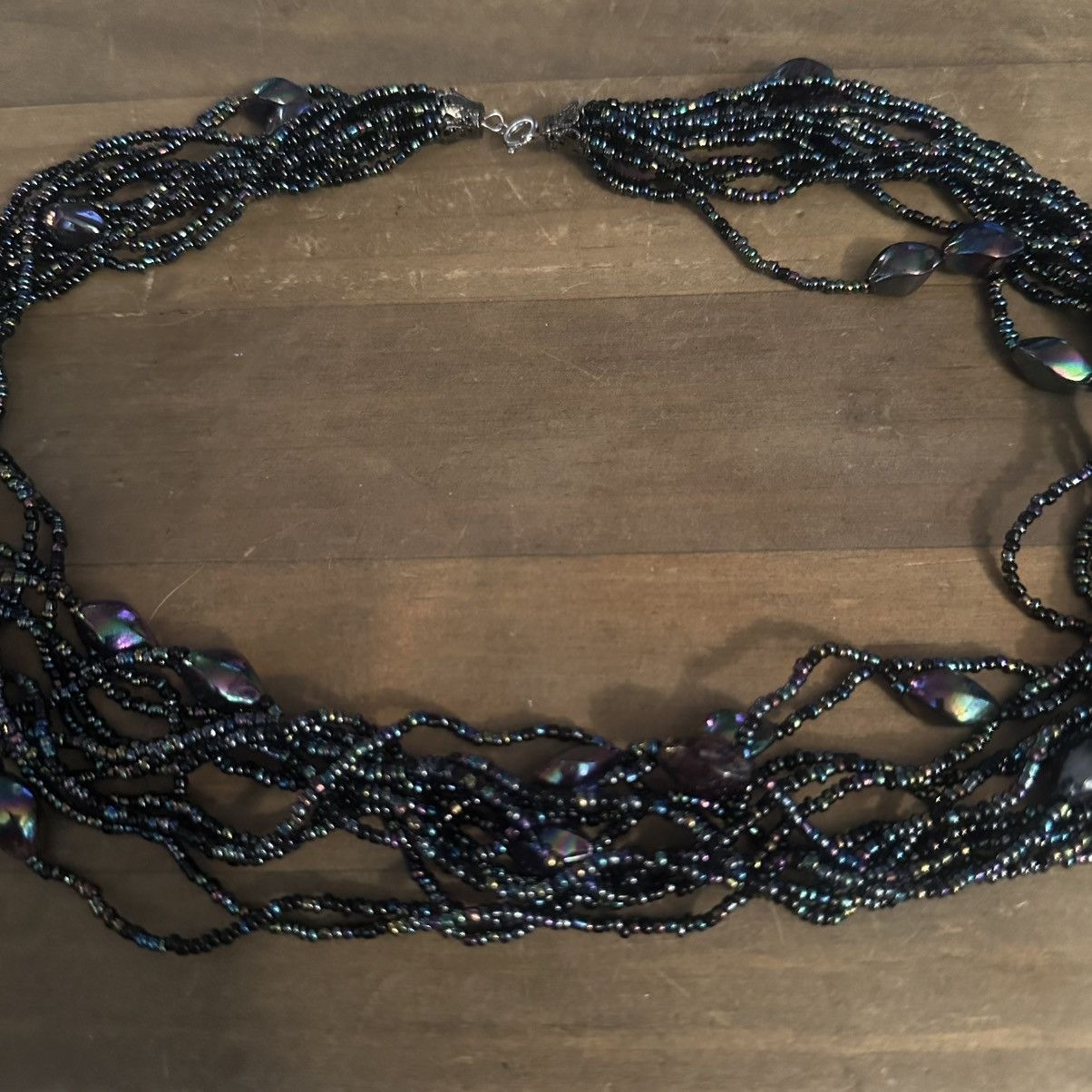 Vintage Vintage iridescent black multi strand seed bead necklace Size ONE SIZE - 4 Thumbnail