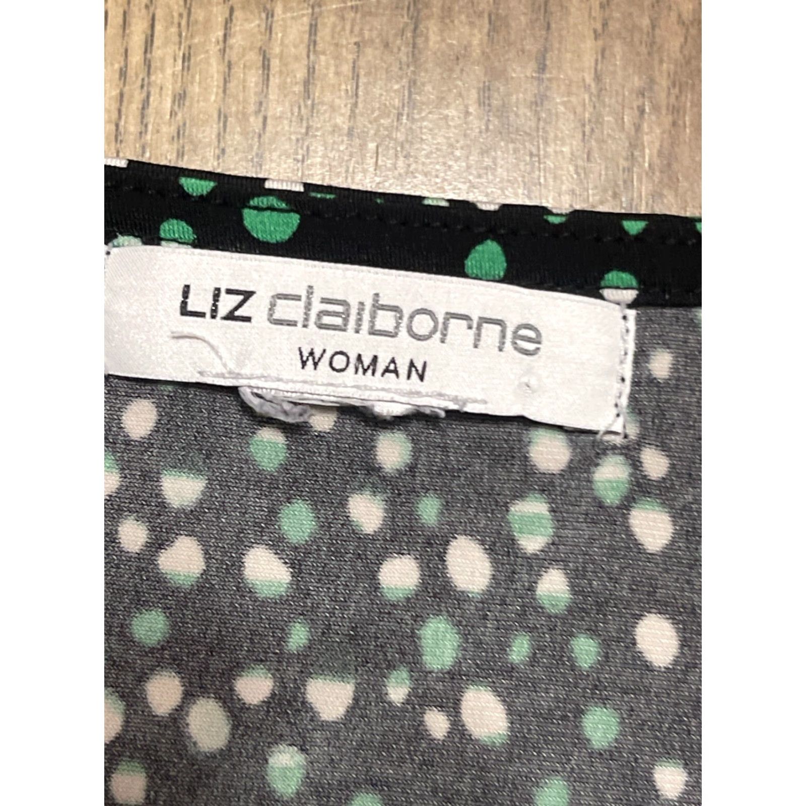 Liz Claiborne Liz Claiborne Shirt XL-2XL Green White Black 3/4 Sleeve V-neck Womens Size XXL / US 16-18 / IT 52-54 - 5 Thumbnail