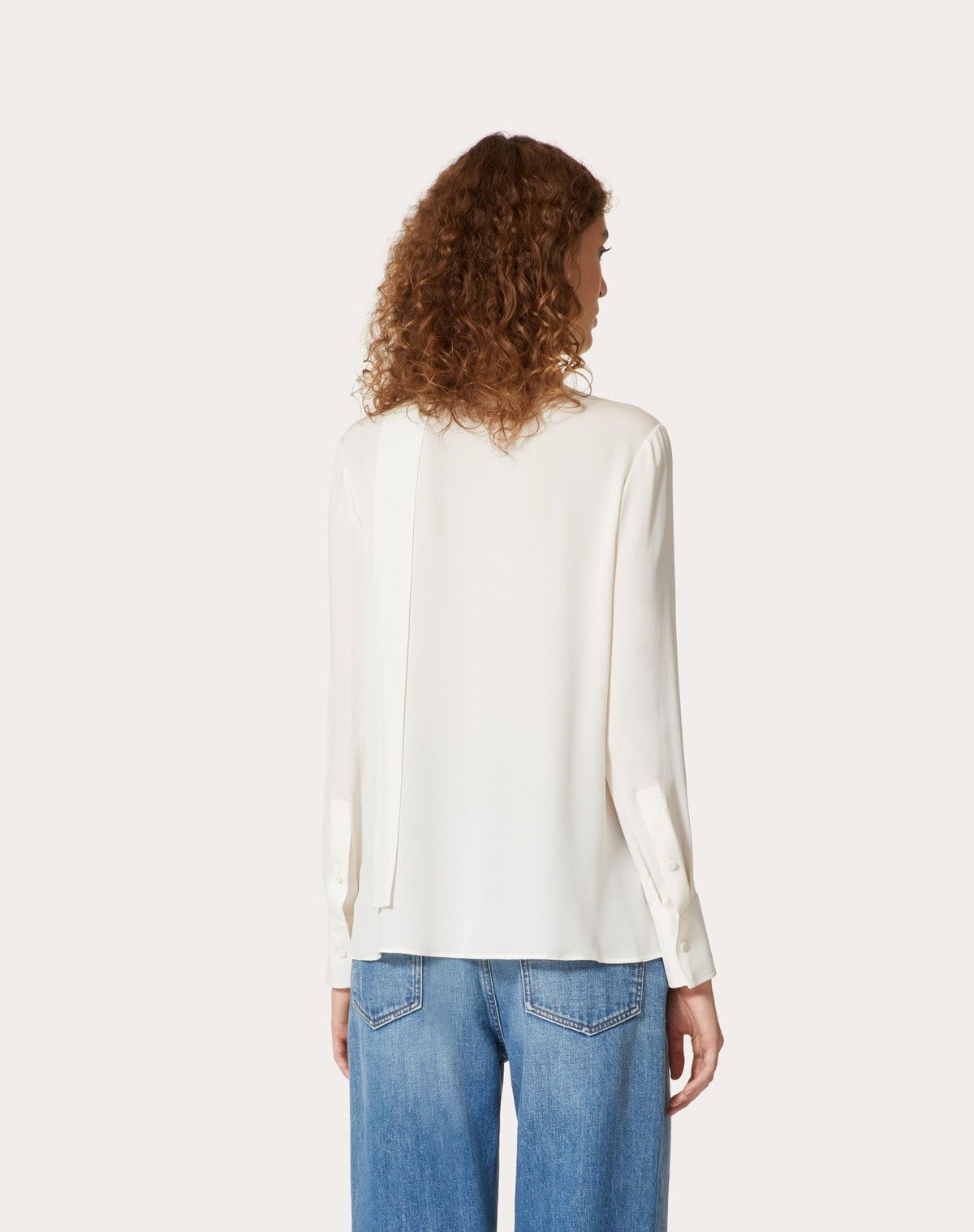 Valentino o1s1wg110525 Georgette Blouse in White Size XS / US 0-2 / IT 36-38 - 5 Thumbnail