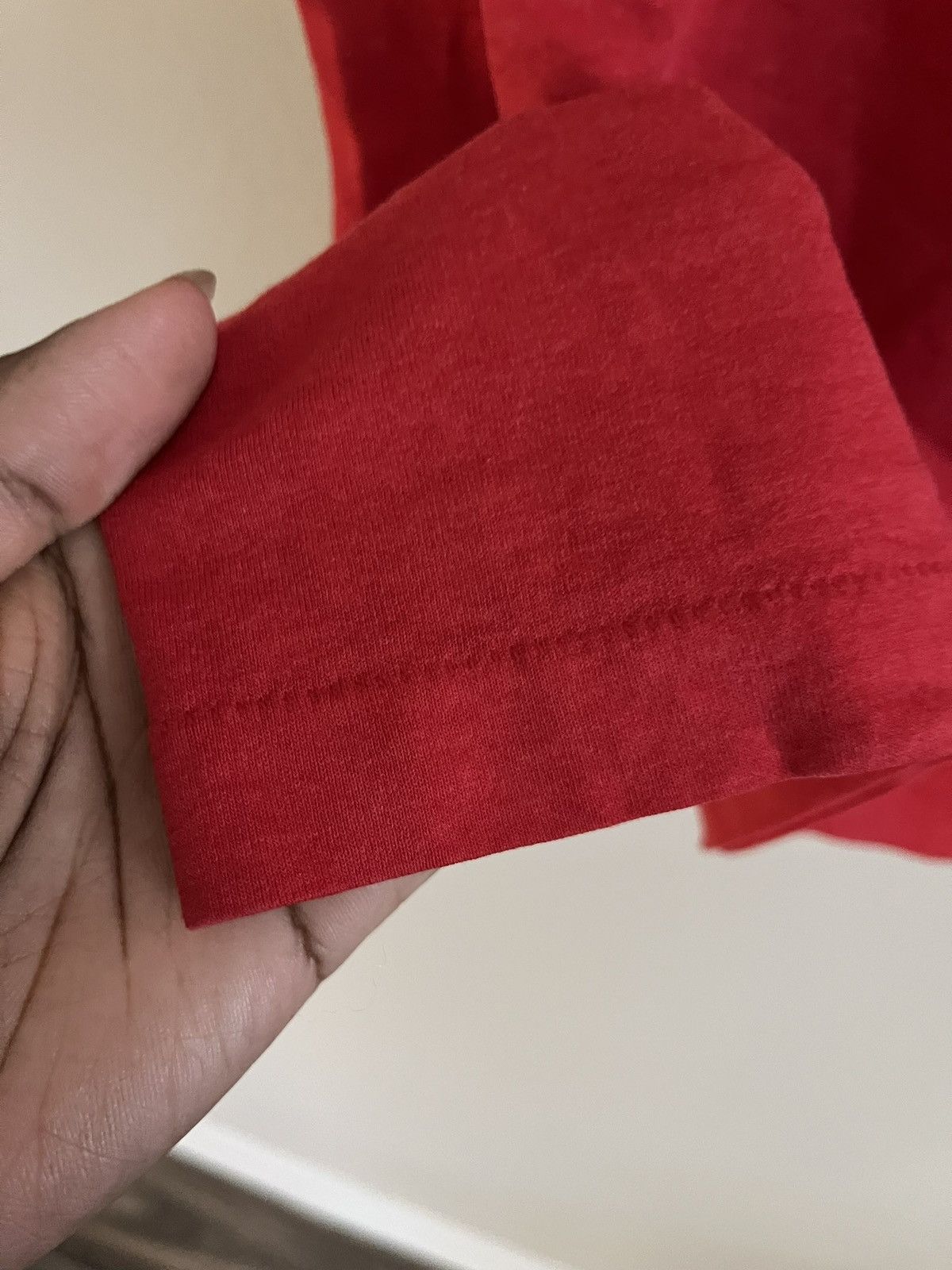 Vintage Vintage 90s Red Screen Stars Single Stitch Tee Size US L / EU 52-54 / 3 - 3 Thumbnail