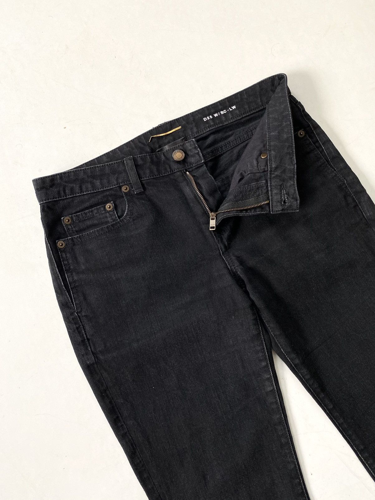 Hedi Slimane × Saint Laurent Paris × Yves Saint Laurent S/S 18 Saint Laurent Paris Cropped Bootcut Jeans Size 26" / US 2 / IT 38 - 6 Thumbnail