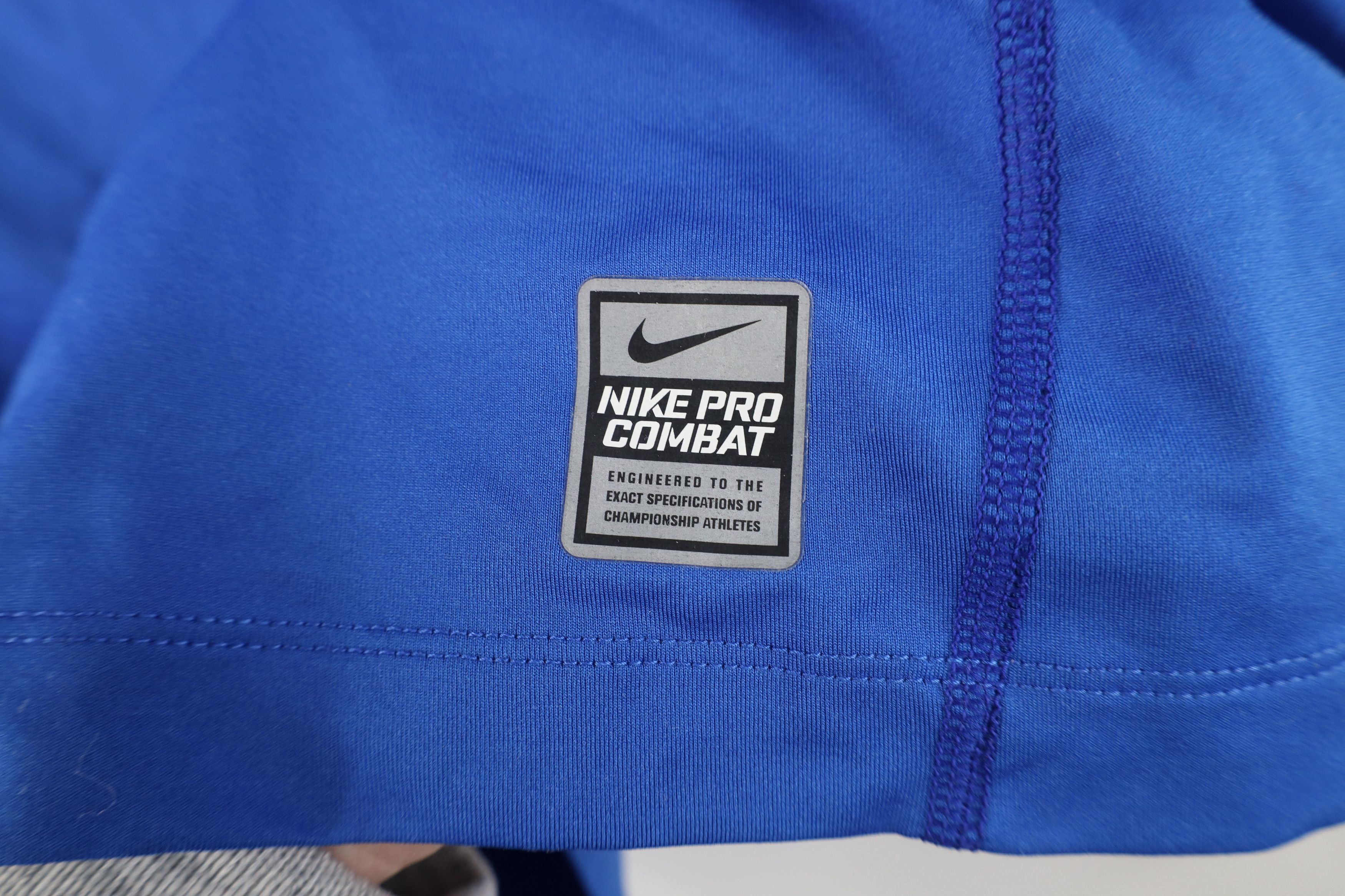 Nike Nike Pro Combat Compression Sleeveless Muscle T-Shirt Blue Size US L / EU 52-54 / 3 - 10 Thumbnail