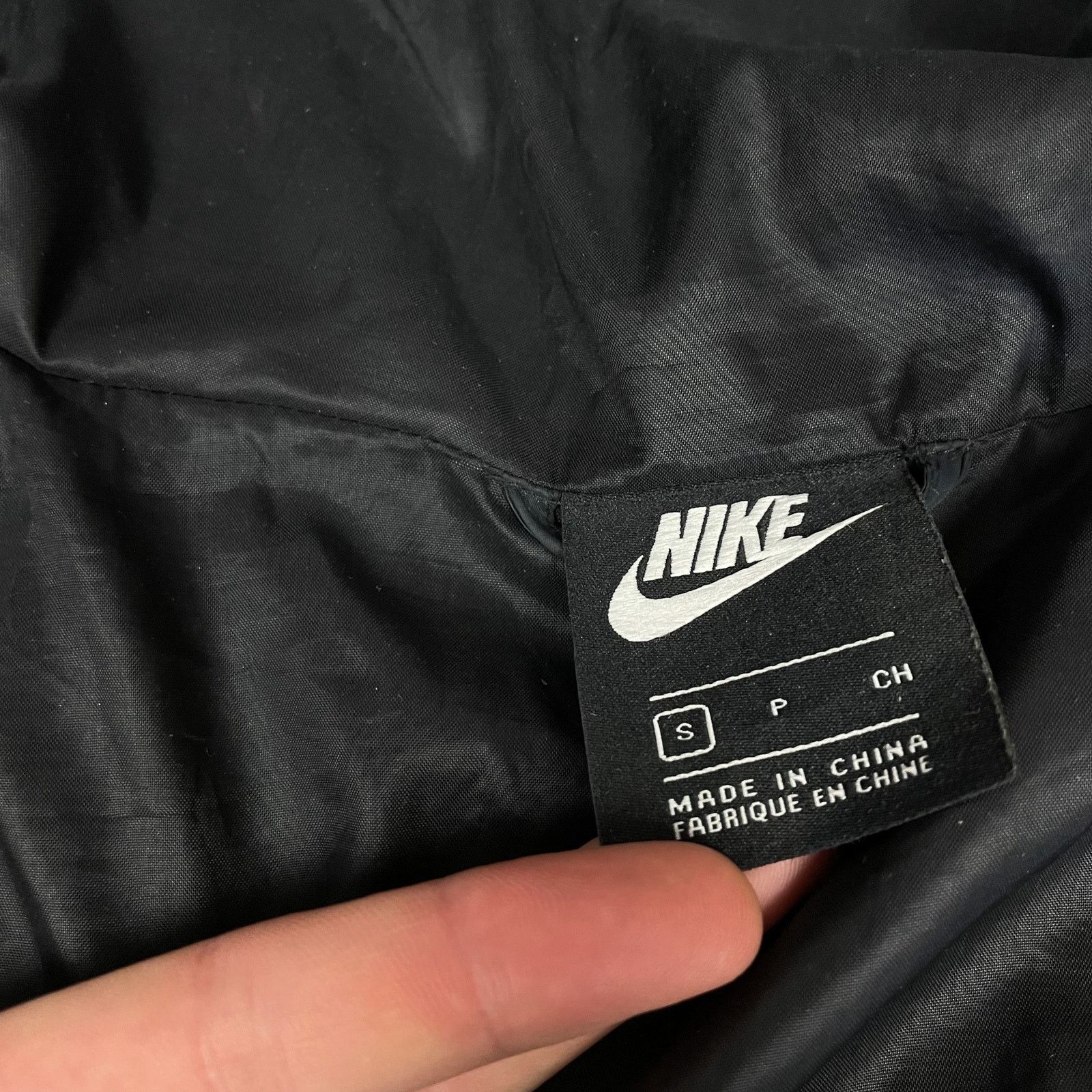 Nike Nike Sportswear Womens Black Hooded Full Zip Puffer Jacket S Size S / US 4 / IT 40 - 12 Thumbnail