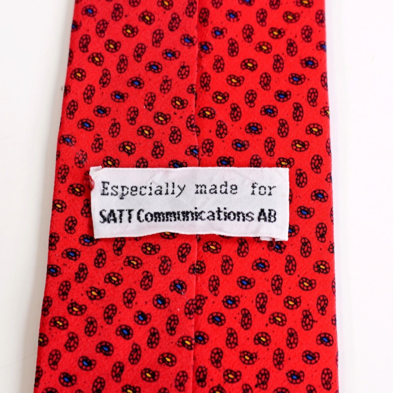 Vintage Satt Communiciations AB Red Paisley Geometric Print Skinny S Size ONE SIZE - 3 Thumbnail
