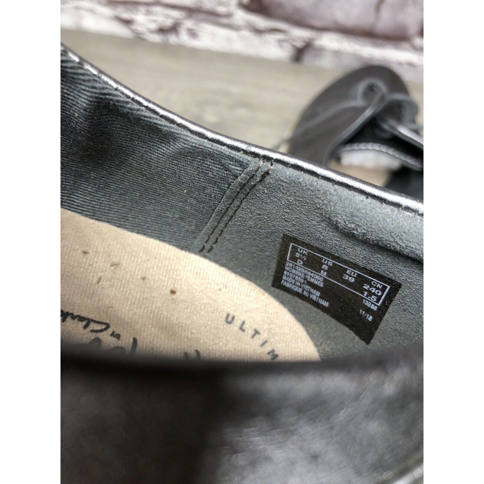 Clarks Clarks Collection Metallic Gunmetal Pewter Oxfords Shoes Wom Size US 8.5 / IT 38.5 - 8 Thumbnail