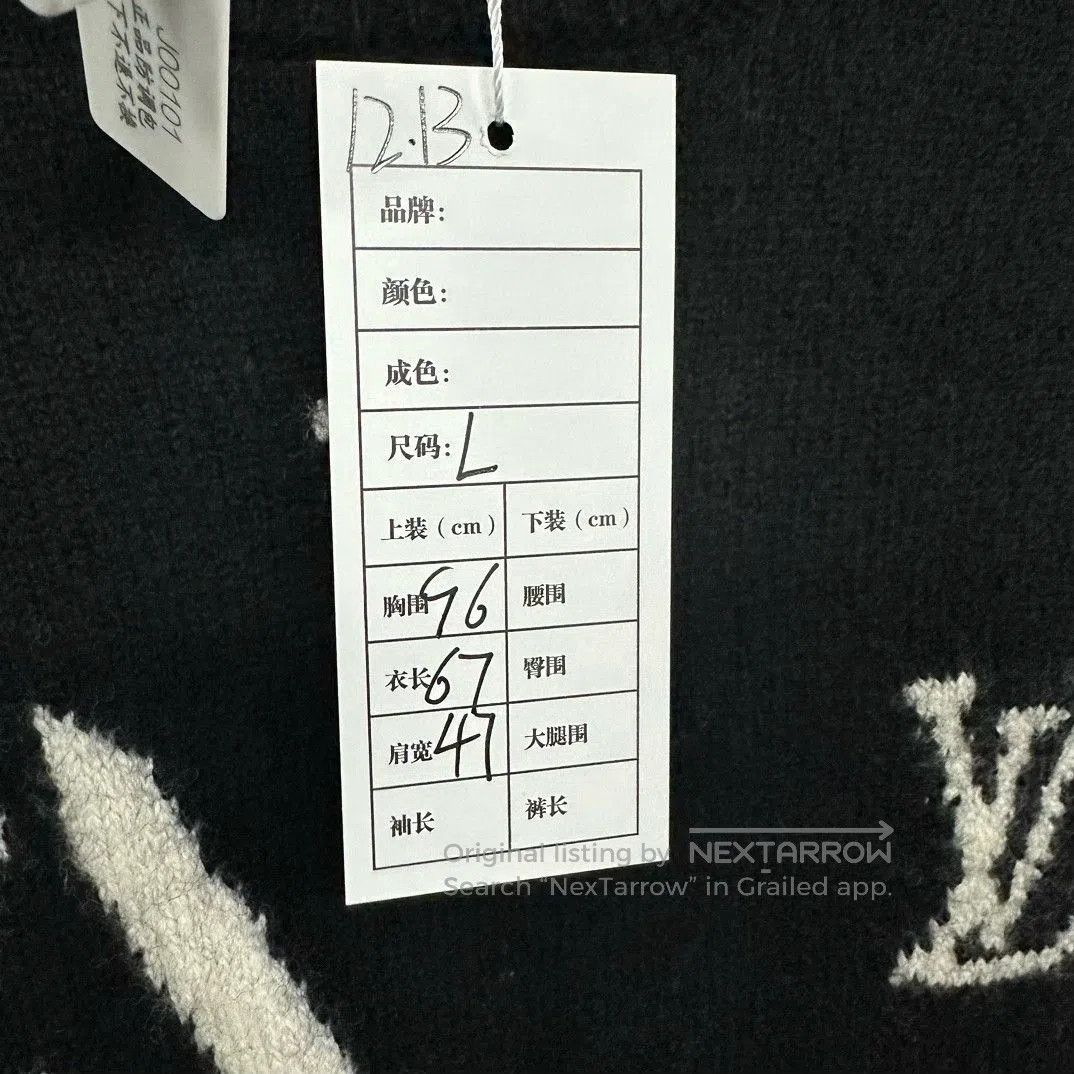 Louis Vuitton louis vuitton clock graphic sweater in black. Size US L / EU 52-54 / 3 - 5 Thumbnail