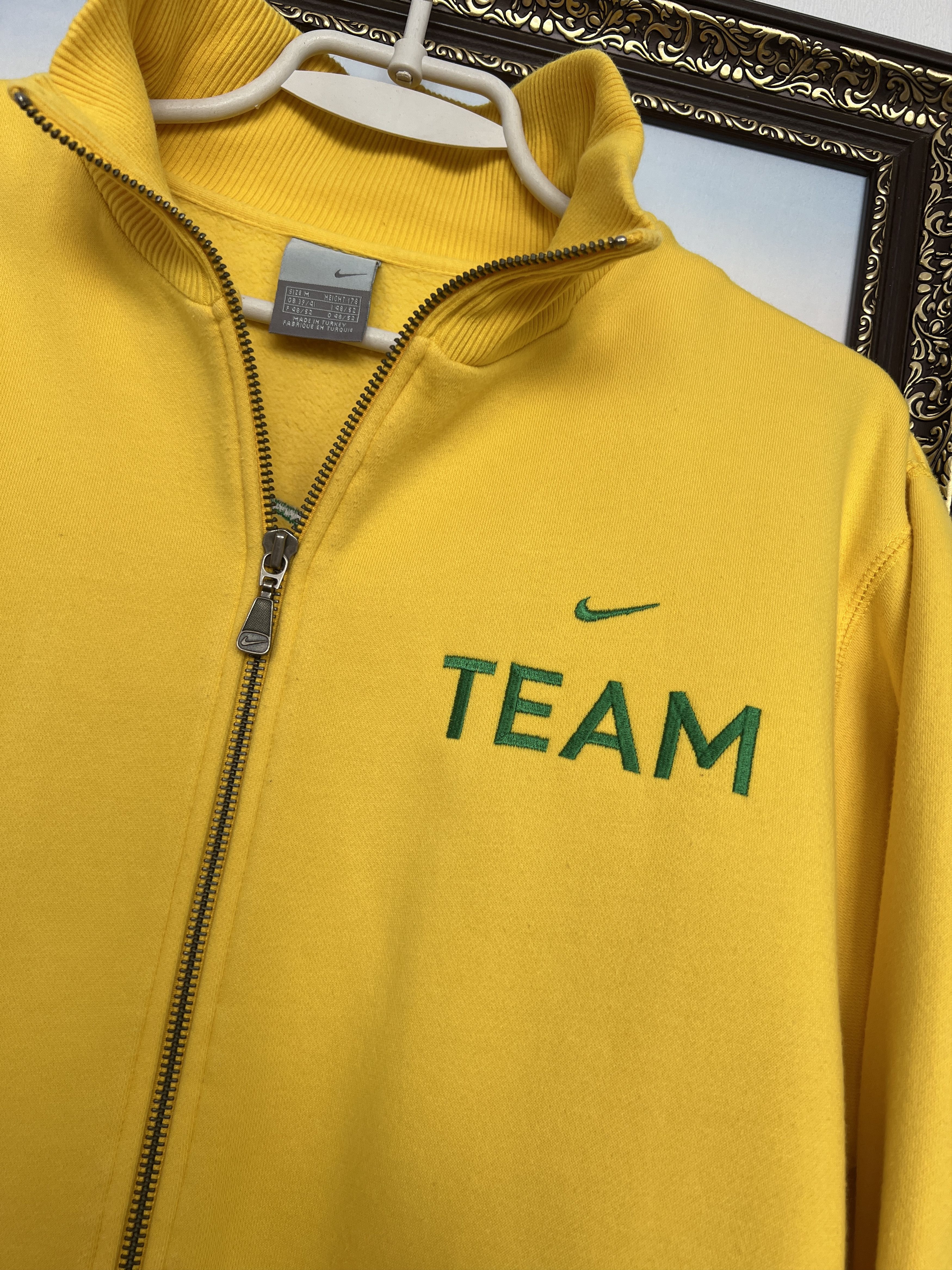 Nike Vintage Nike Team Brazil Football Jacket Soccer Track Top Size US M / EU 48-50 / 2 - 3 Thumbnail