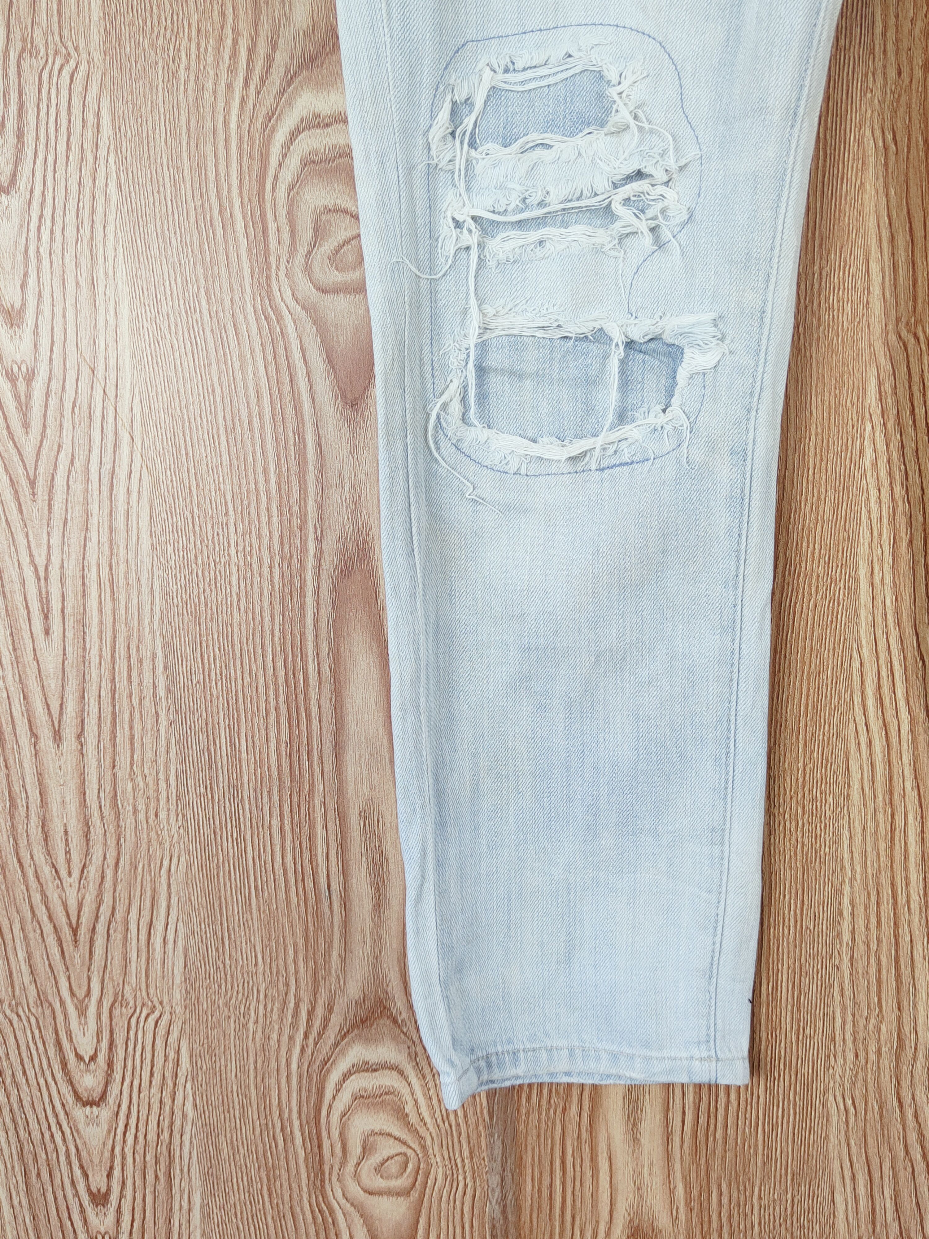 Japanese Brand × Vintage Back Number Blue Distressed Ripped Jeans #W509 Size 34" / US 12 / IT 48 - 4 Thumbnail