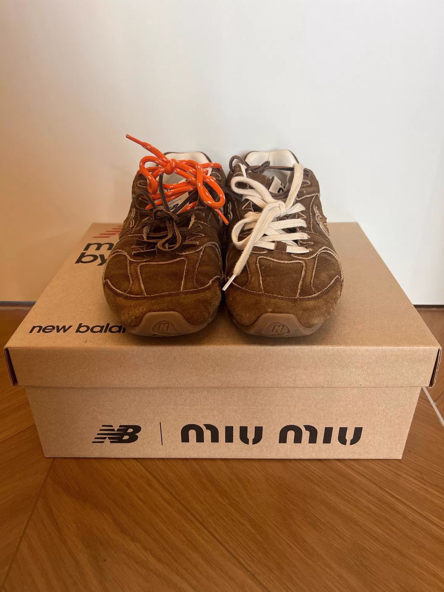 Miu Miu MIU MIU × NB 530 SL suede low-top lace-up round-toe cinnamon Size US 8 / EU 41 - 2 Thumbnail