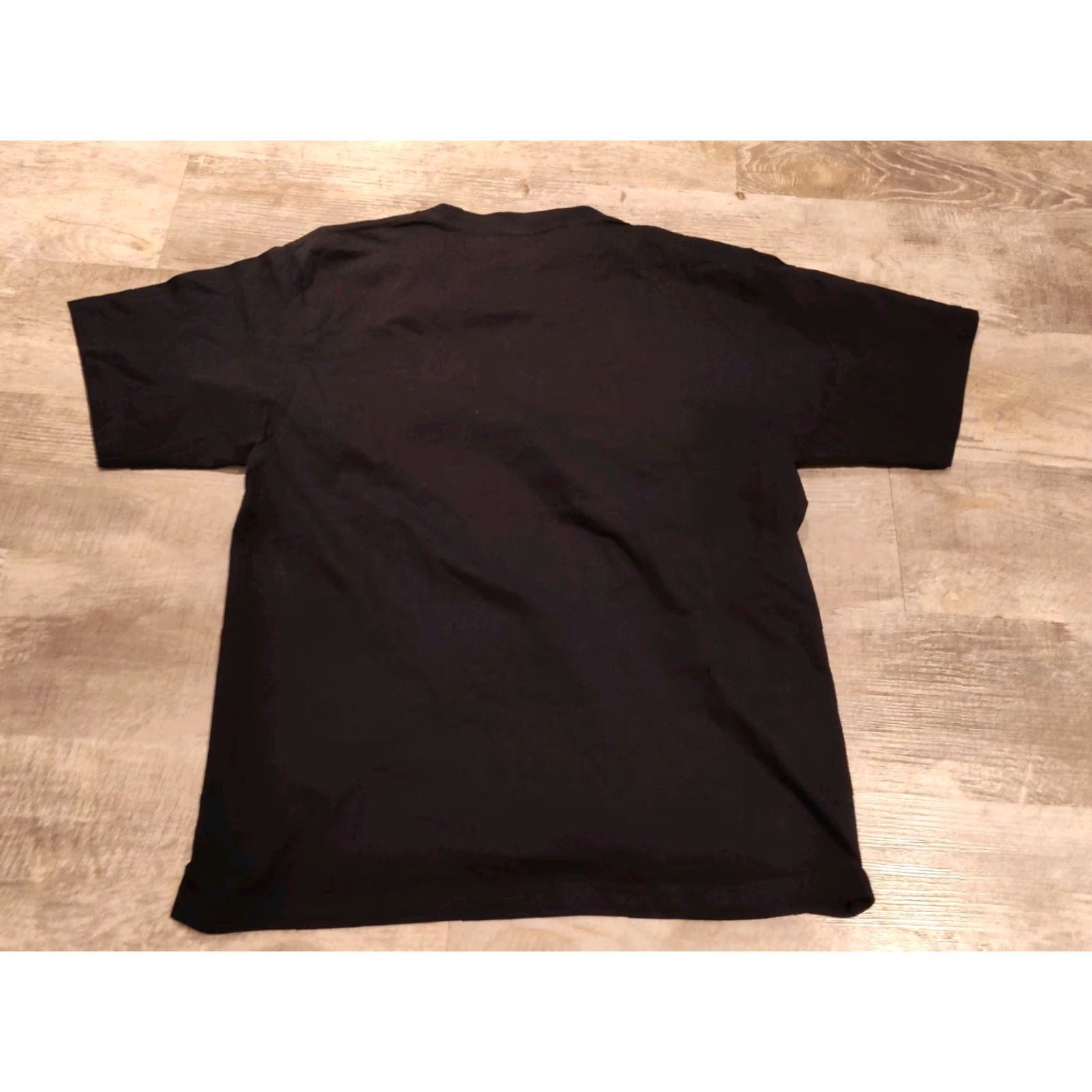 Vintage VINTAGE Excellent Gold Label T-Shirt Black Graphic Paris Eiffel Tower Size M Unisex Adults 90s Size US M / EU 48-50 / 2 - 6 Thumbnail