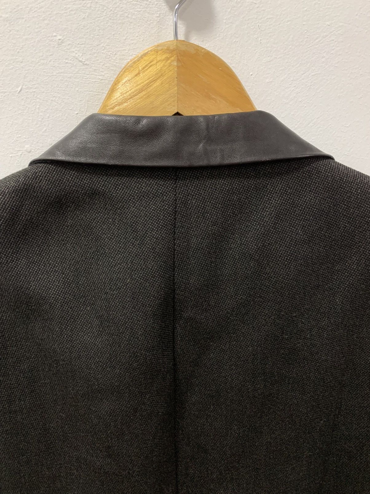 Balenciaga BALENCIAGA LEATHER ELBOW PATCH & HALF COLLAR WOOL BLAZER Size 50R - 9 Thumbnail
