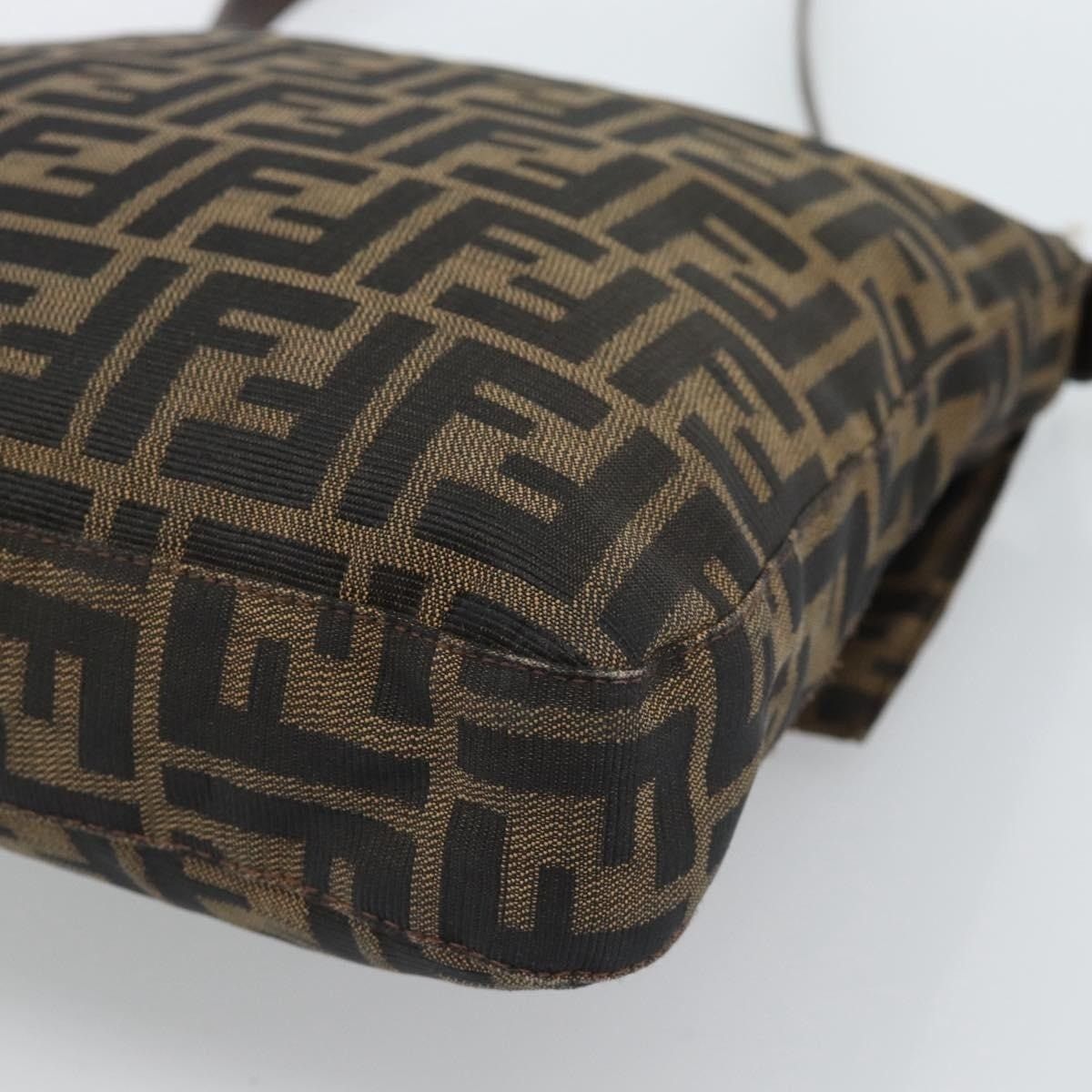 Fendi Fendi Zucca Mamma Baguette Shoulder Bag Black Size ONE SIZE - 4 Thumbnail
