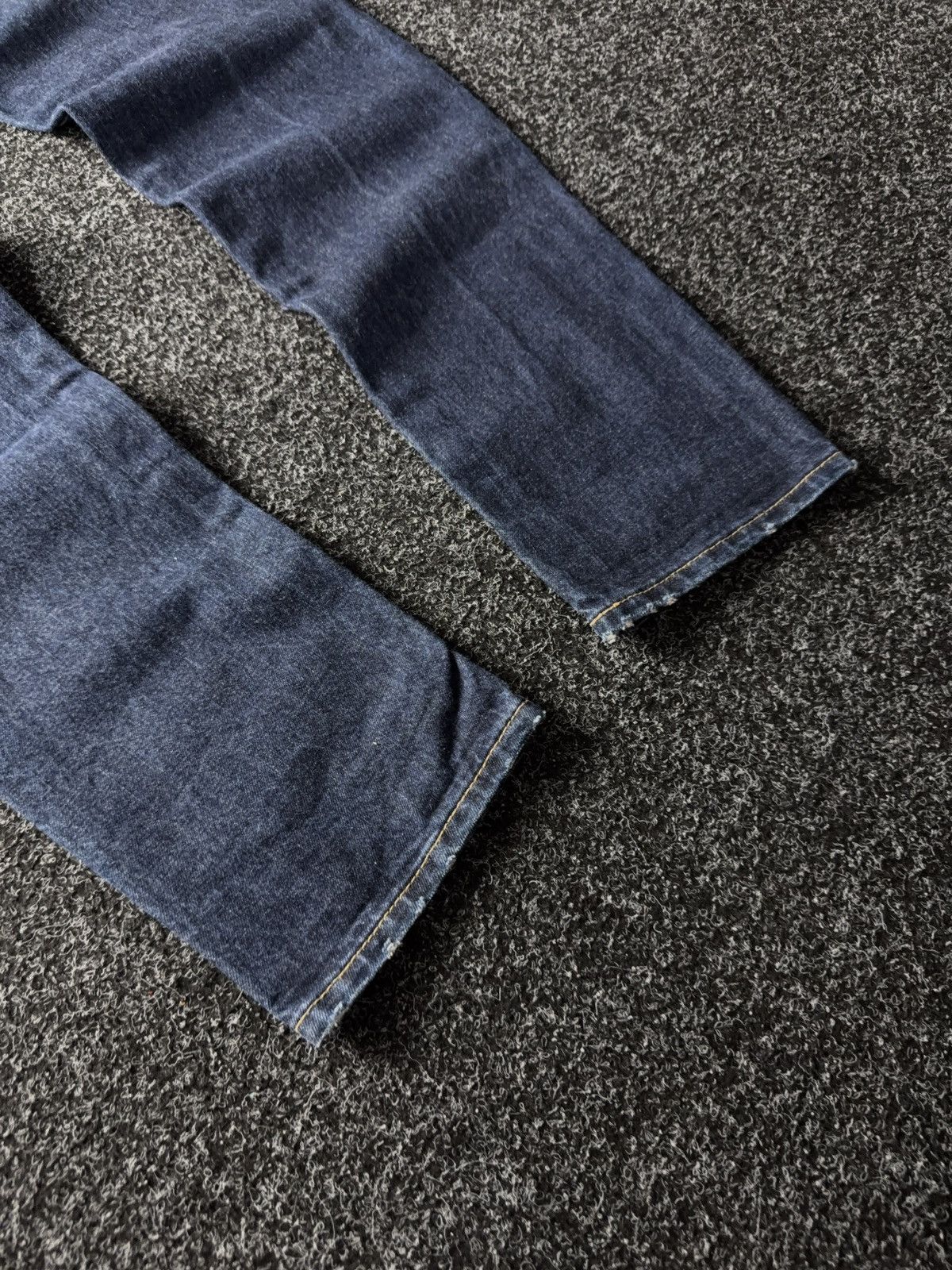 Abercrombie & Fitch 00s Abercrombie & Fitch Distressed Jeans Denim Pants Mexico Size US 34 / EU 50 - 13 Thumbnail