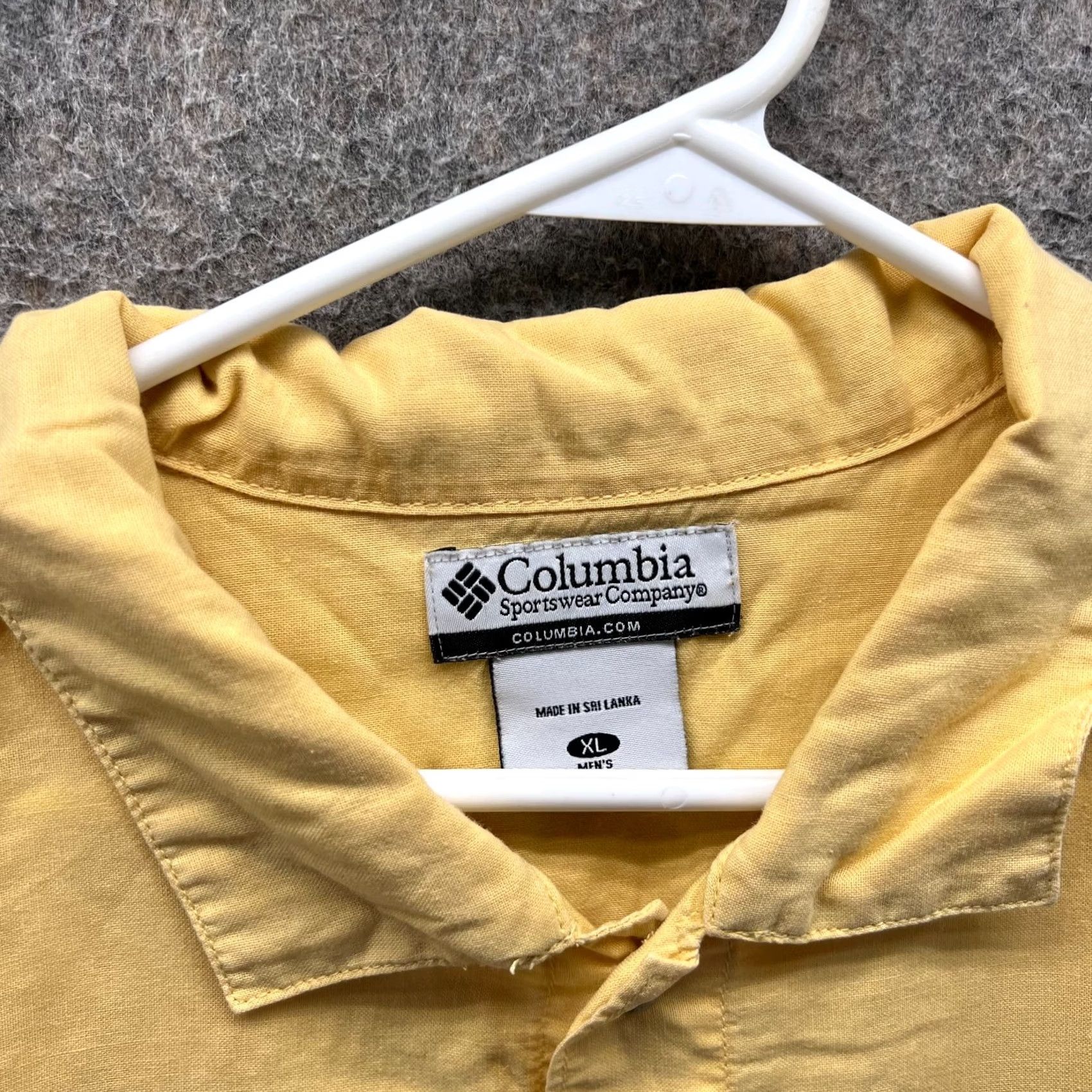 Vintage Columbia Shirt Mens XL Yellow Button-Down Short Sleeve Hawaiian Fishing Cotton Regular Size US XL / EU 56 / 4 - 7 Thumbnail