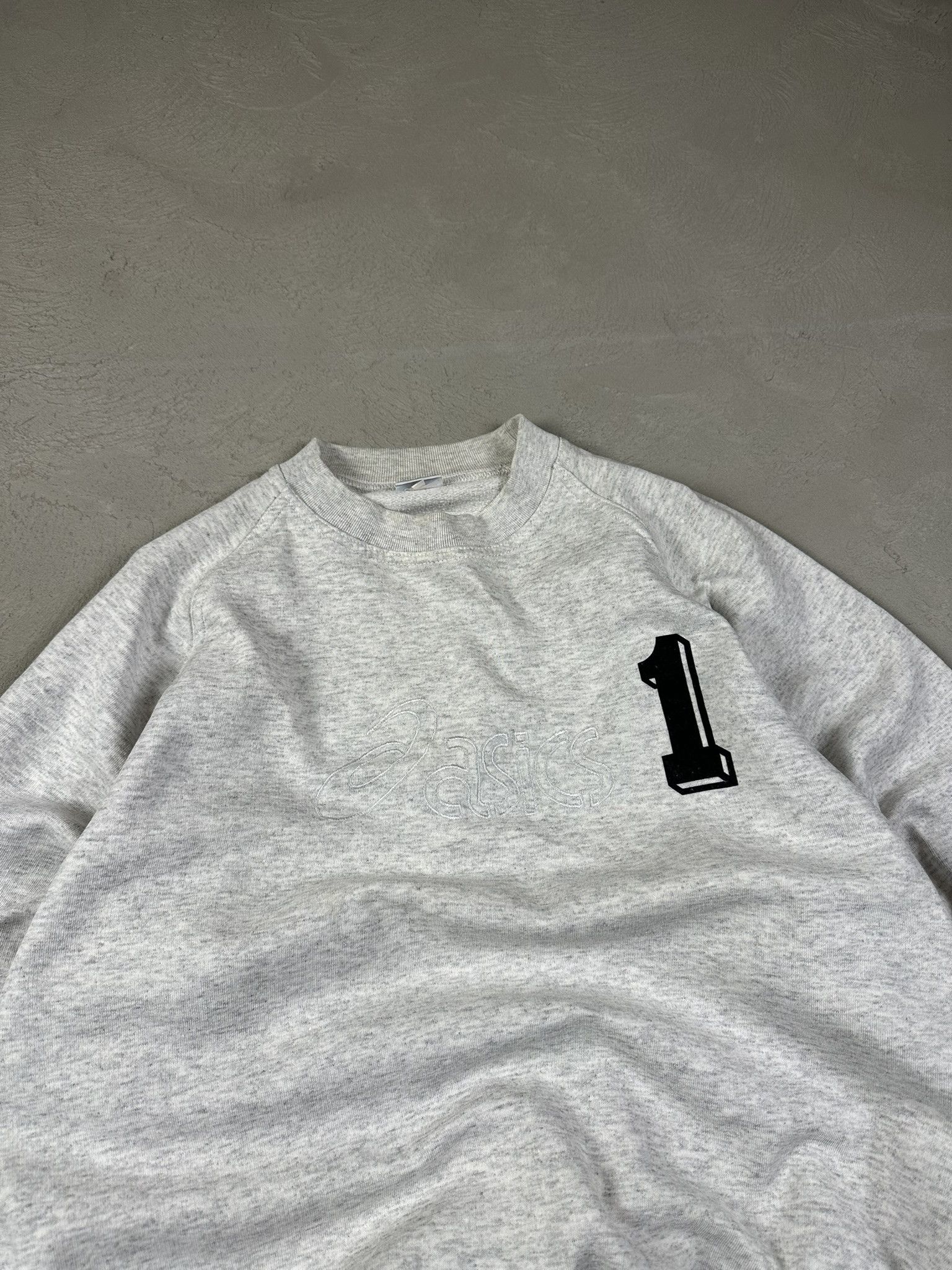 Asics 80s Vintage Acisc Spellout Logo "1" Boxy Crewneck Japan Size US XL / EU 56 / 4 - 8 Thumbnail