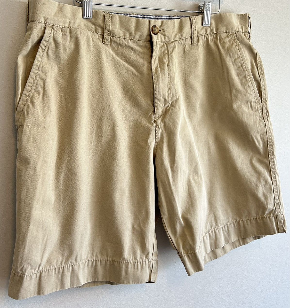 Tommy Hilfiger Tommy Hilfiger Men’s Tan Beige Khaki Summer Shorts - Size 38 Size US 38 / EU 54 - 2 Thumbnail
