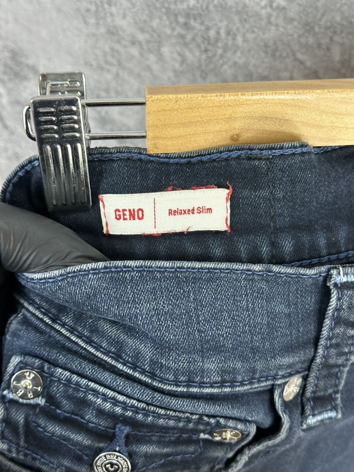 True Religion True Religion Geno Jeans Relaxed Slim Stretch Denim Pants Size US 30 / EU 46 - 12 Thumbnail