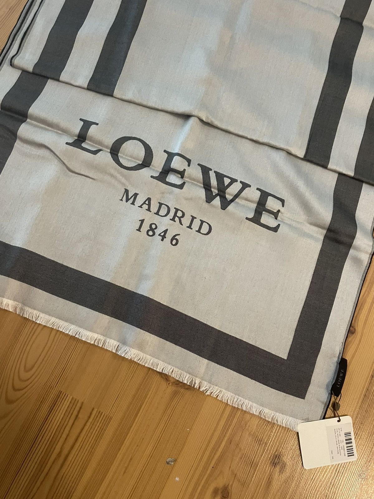 Loewe Loewe silk scarf foulard Size ONE SIZE - 1 Thumbnail