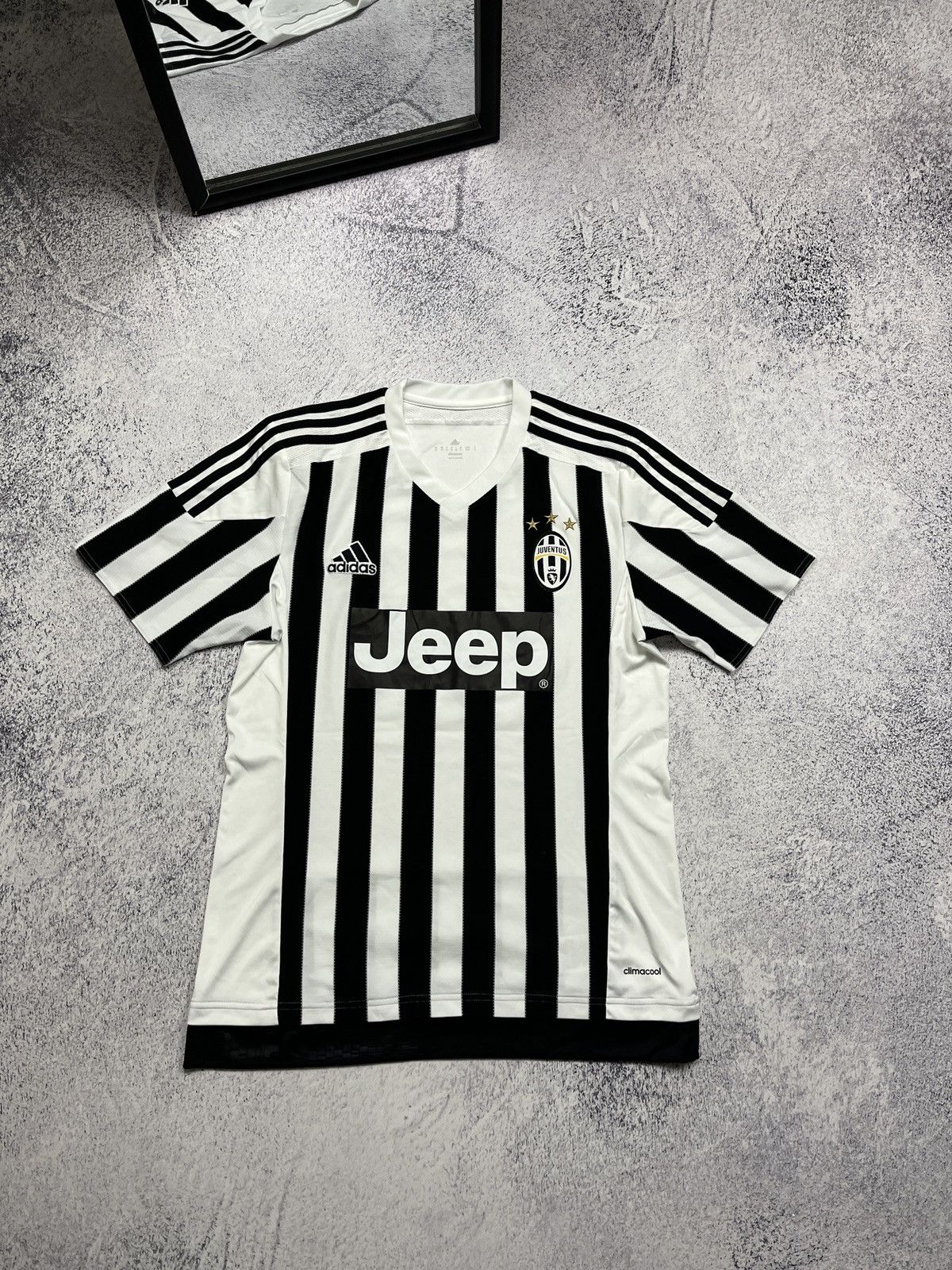 Nike Nike Juventus 2015 Home Soccer Jersey Blockcore Drill Rare Size US M / EU 48-50 / 2 - 1 Thumbnail