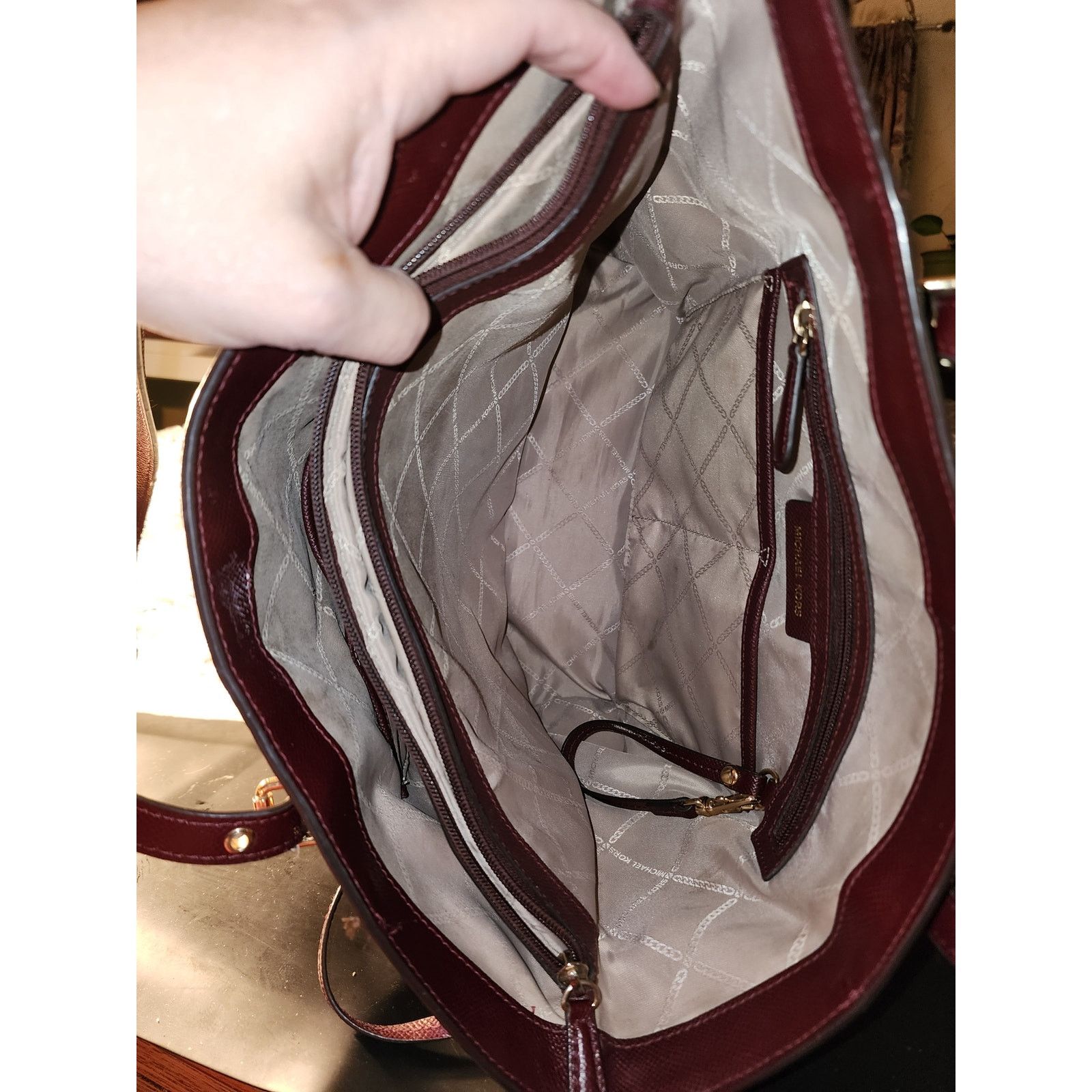 Michael Kors Voyager Medium Logo Tote Bag Size ONE SIZE - 3 Thumbnail