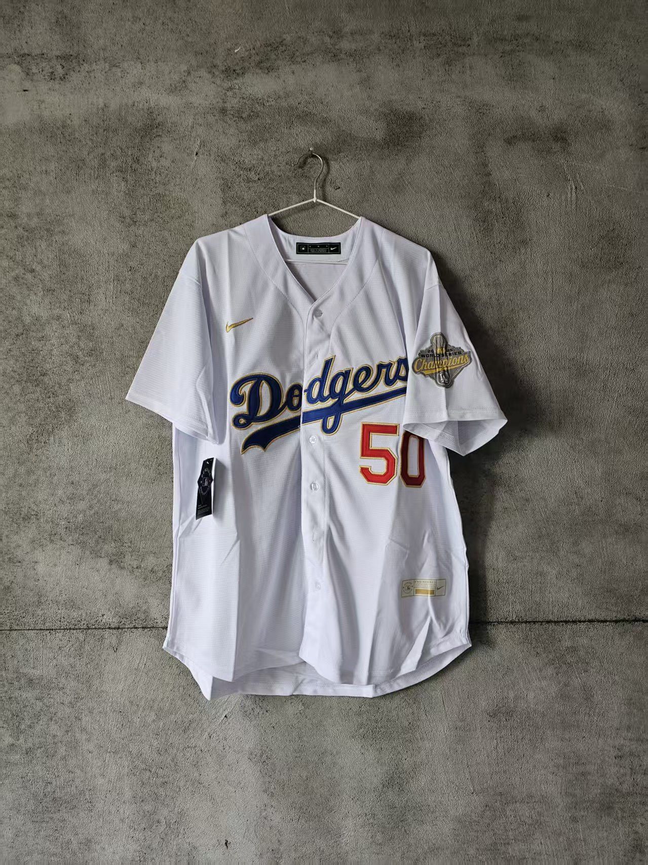 MLB 2026 Los Angeles Dodgers 50 Mookie Betts Jersey Size US M / EU 48-50 / 2 - 1 Thumbnail