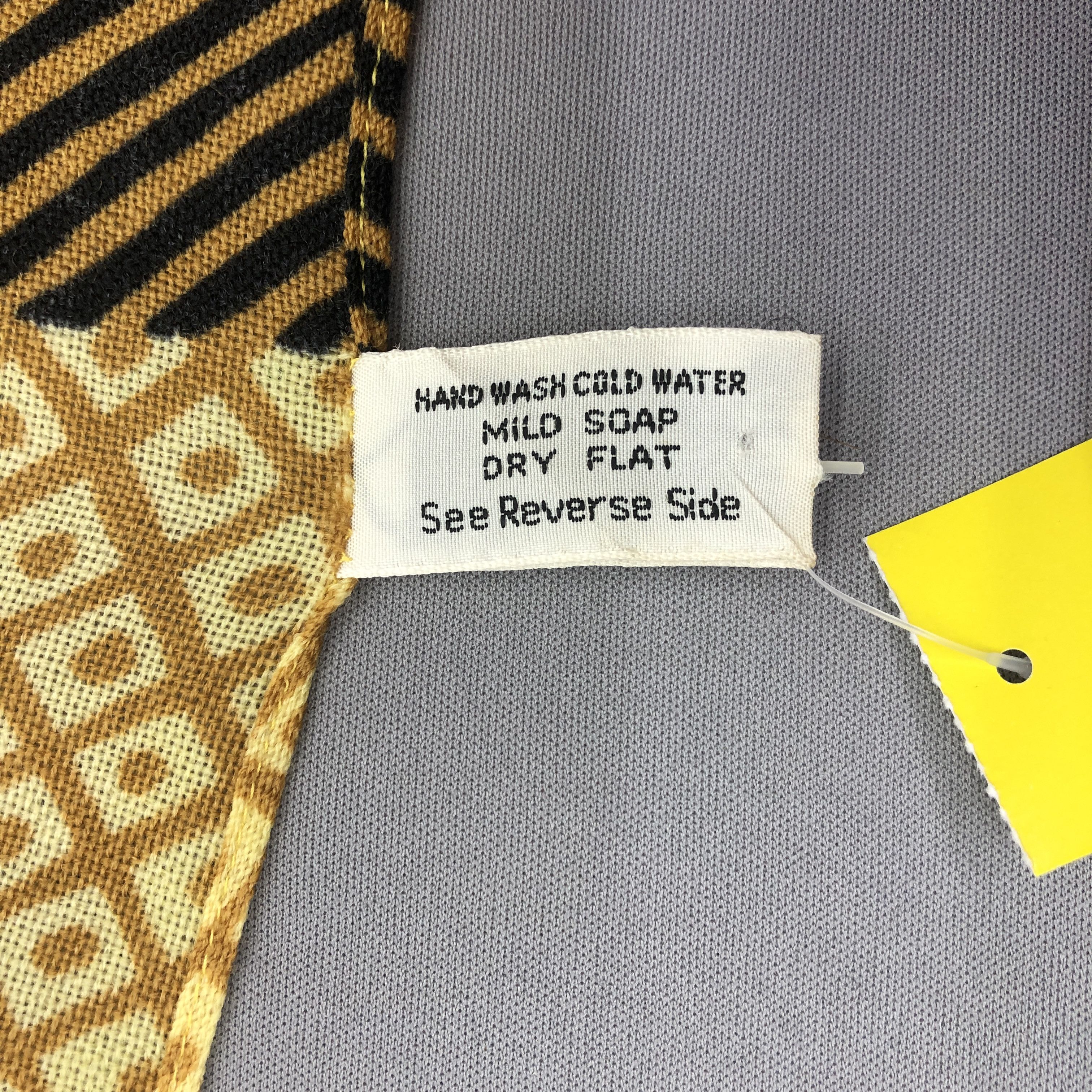 Bill Blass Vintage Bill Blass Shawl Scarf Muffler Wool Cashmere Scarves Size ONE SIZE - 5 Thumbnail