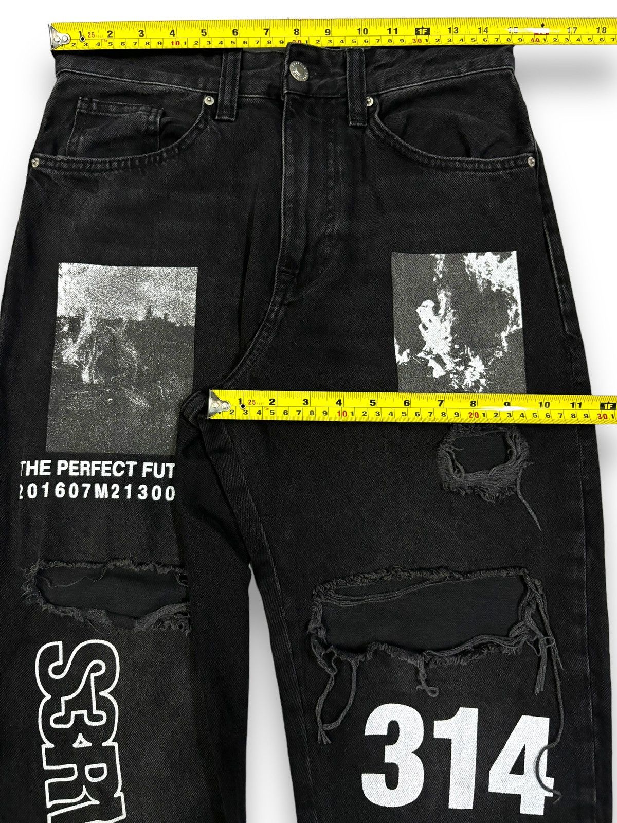 JNCO Bershka Black Faded Baggy Tapered Distressed Grunge Jeans Size US 30 / EU 46 - 17 Thumbnail
