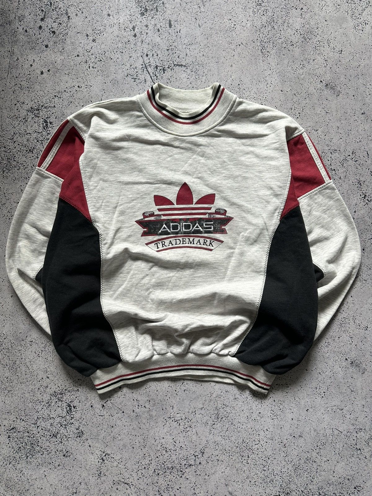 Adidas Vintage Adidas Crewneck Sweatshirt Trademark Baggy Y2K USA Size US M / EU 48-50 / 2 - 1 Thumbnail
