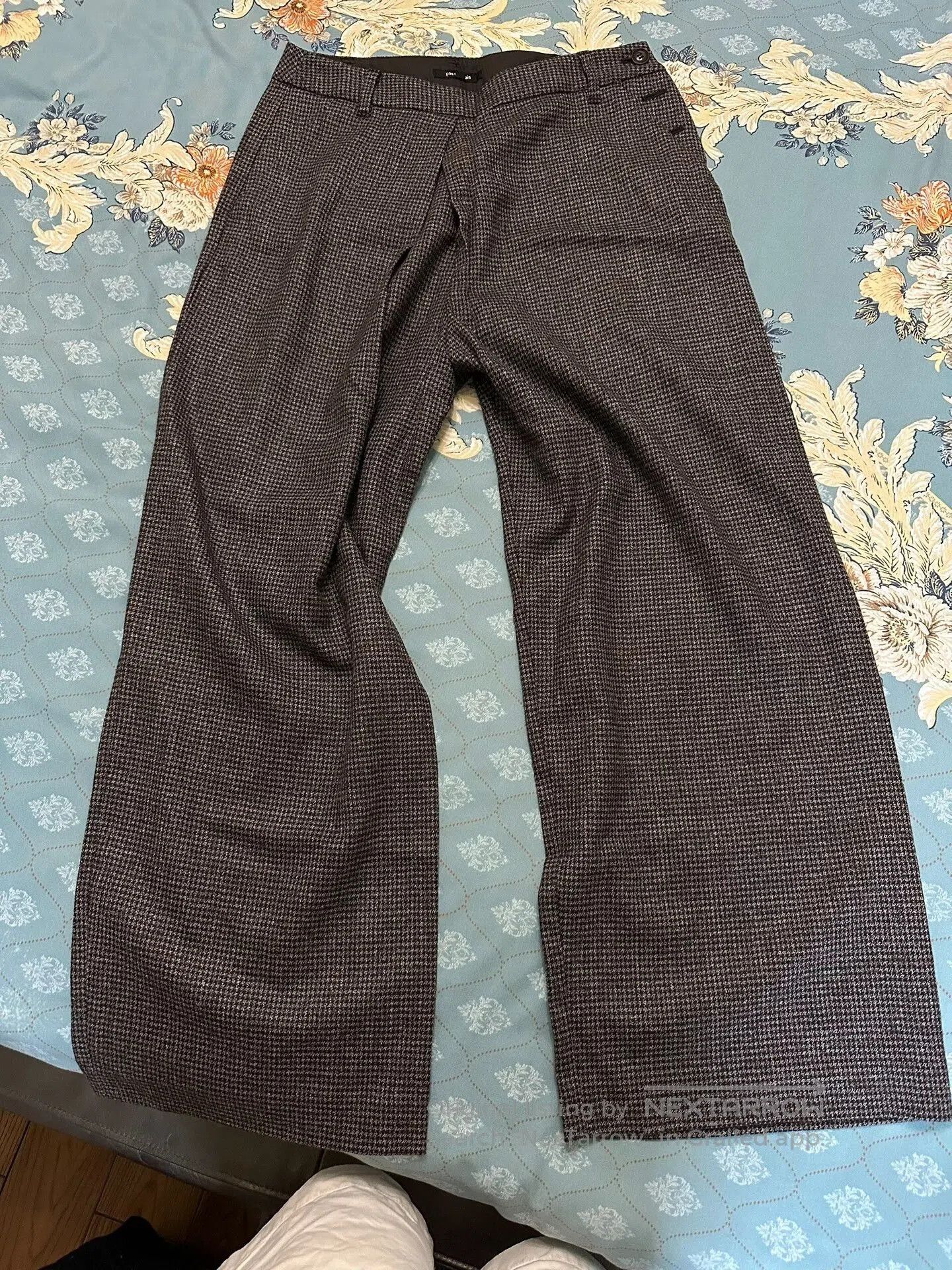 Pas de Calais Pas de Calais Wool Wide. Size 26" / US 2 / IT 38 - 1 Thumbnail