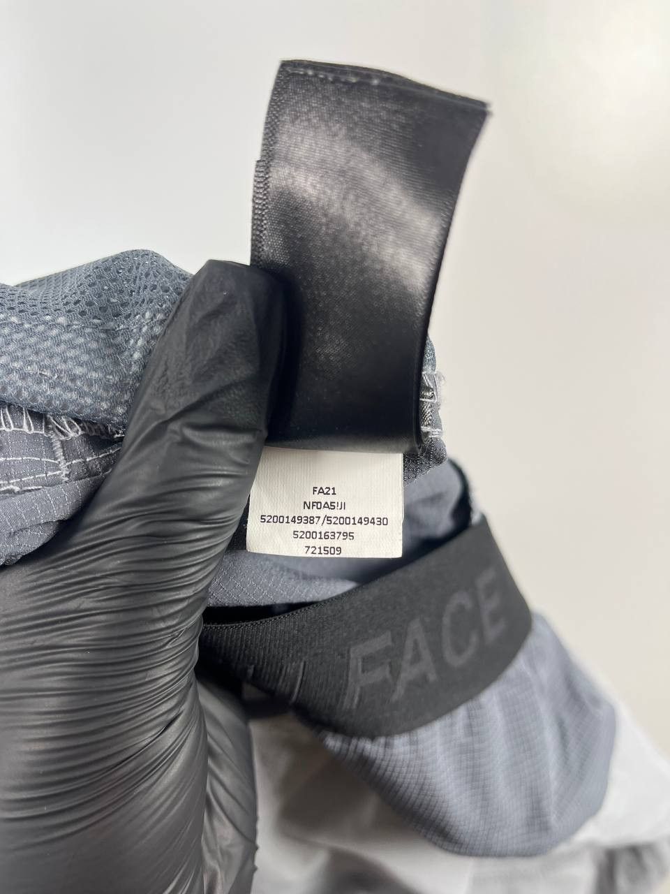 The North Face The North Face Men’s Gray Lightweight Pants Joggers Size XL Size US 40 / EU 56 - 10 Thumbnail