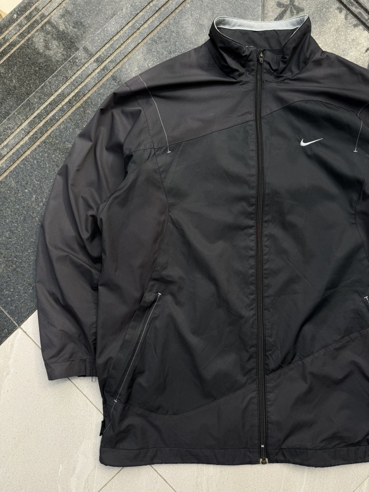 Nike 90’s NIKE RARE SWOOSH LOGO Y2K VINTAGE ZIP NYLON JACKET Size US L / EU 52-54 / 3 - 3 Thumbnail