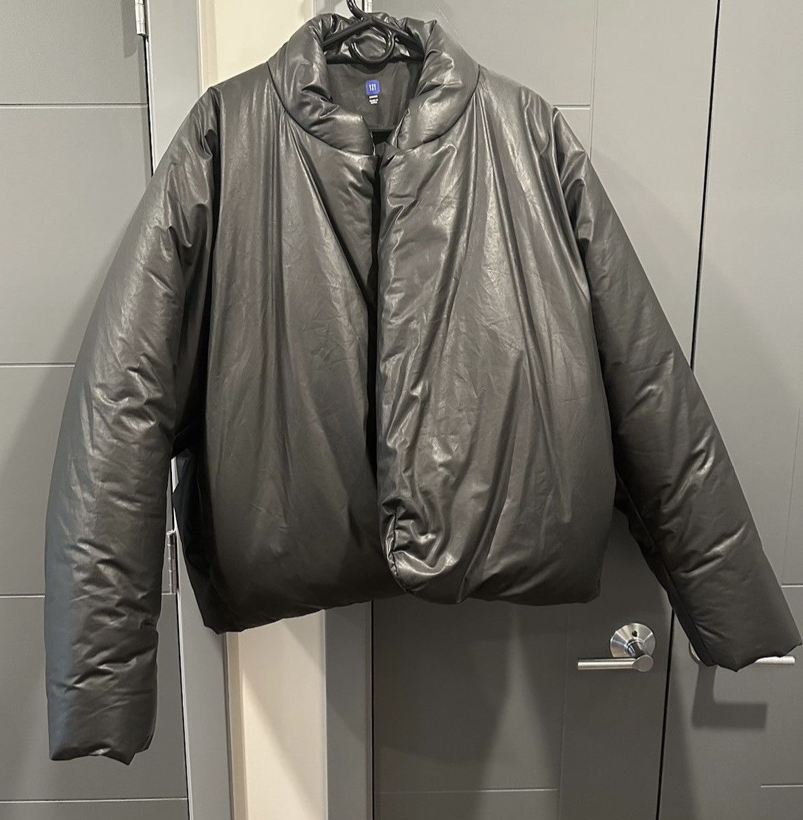 yeezy x gap round jacket black