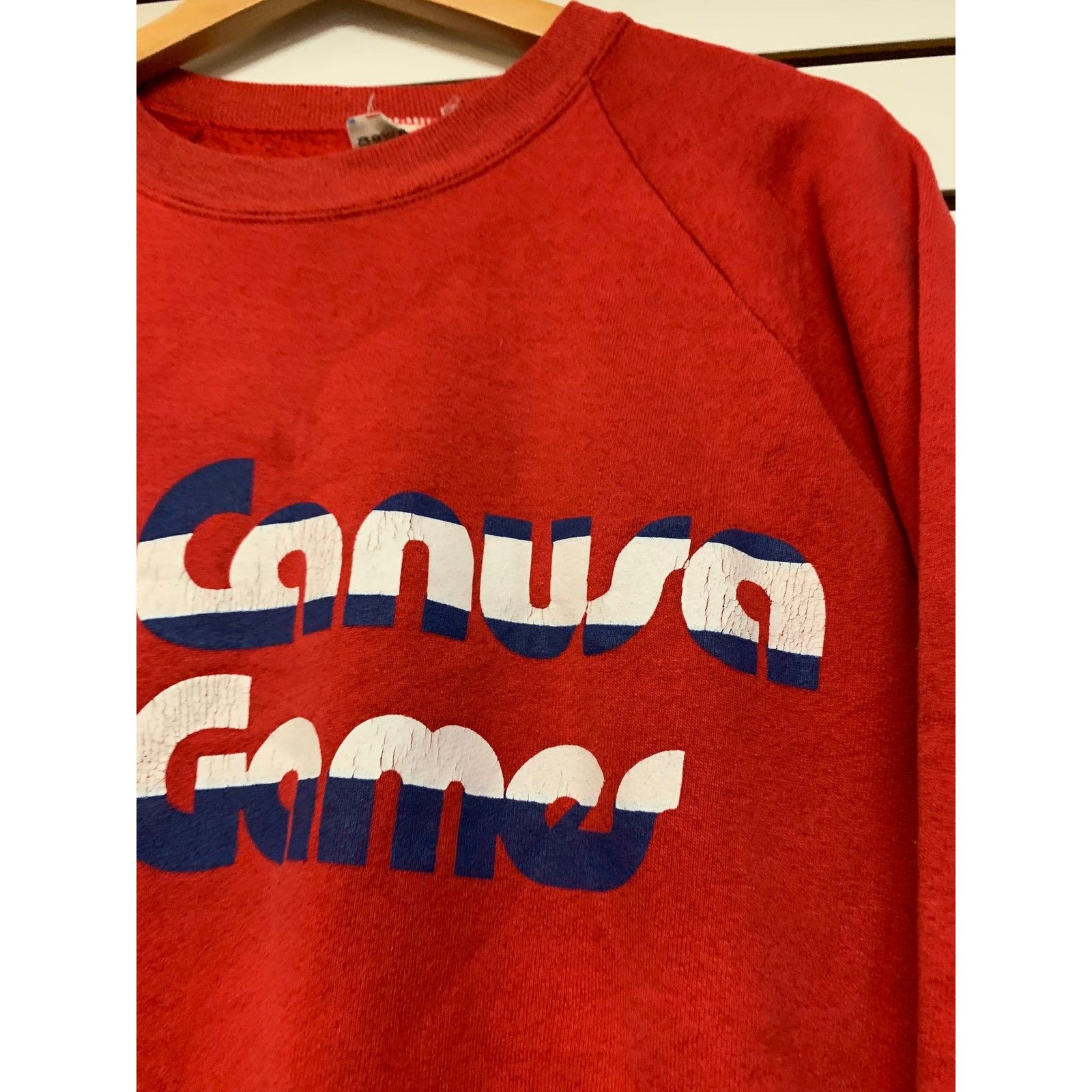 Fruit Of The Loom Vintage canusa games crewneck Sweatshirt size XL 1990s 80s Size US XL / EU 56 / 4 - 5 Thumbnail