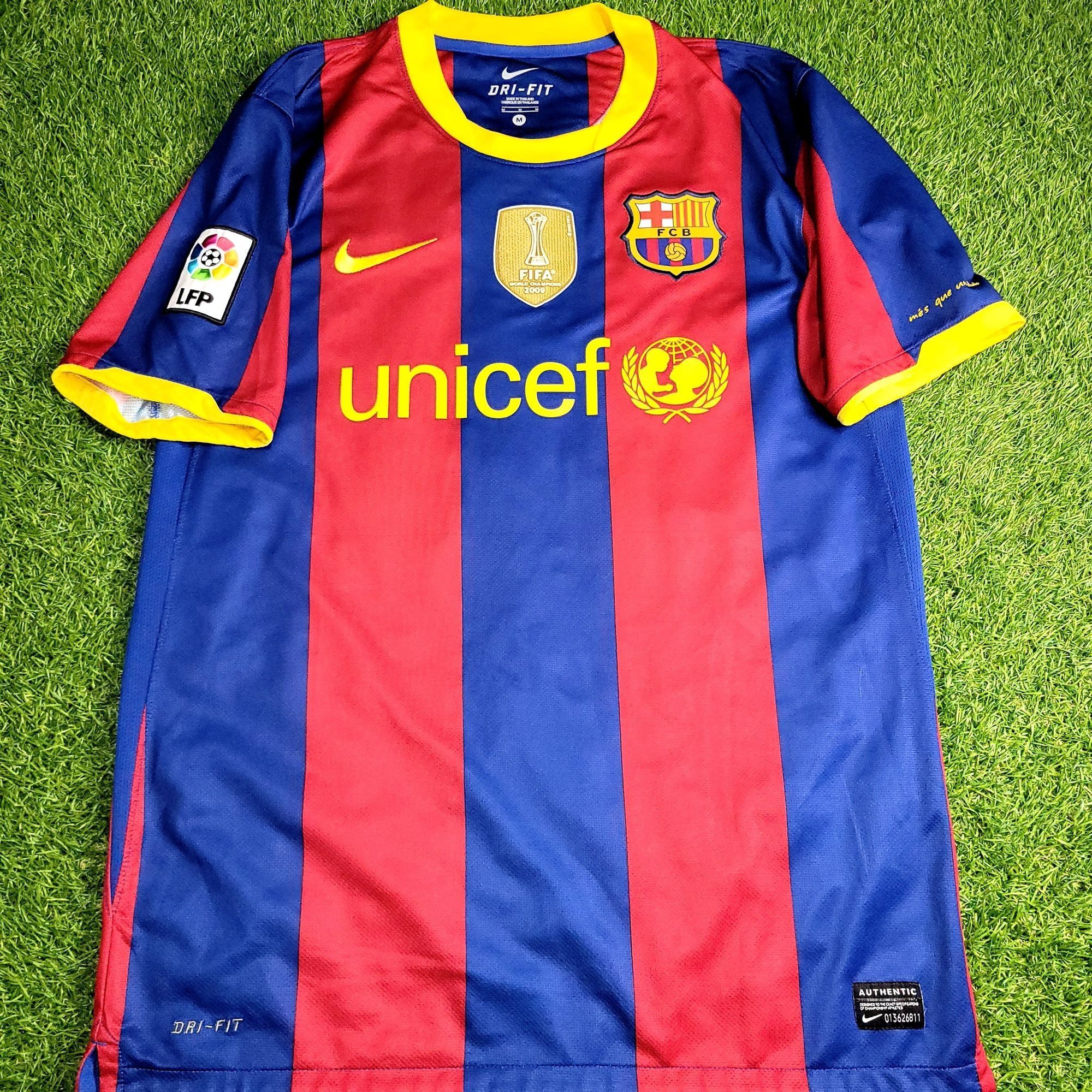 Nike Messi Barcelona 2010 2011 Home Soccer Jersey M Size US M / EU 48-50 / 2 - 2 Thumbnail