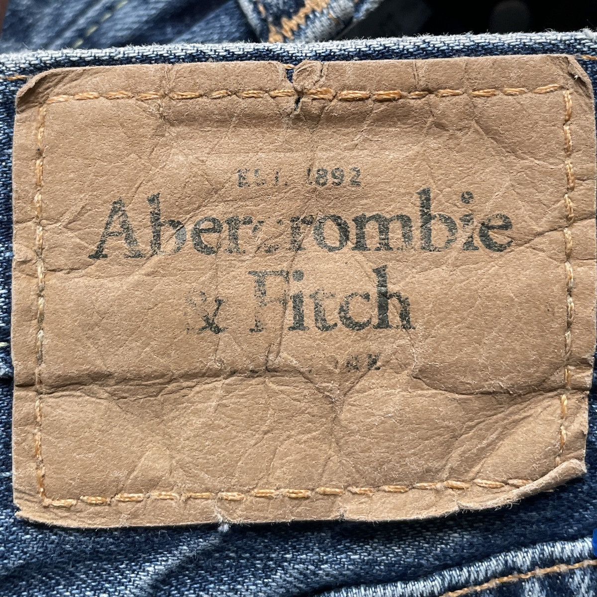 Abercrombie & Fitch × Vintage Vintage Brand Ambercrombie & Fitch Distressed Jeans 1990s Size US 31 - 12 Thumbnail