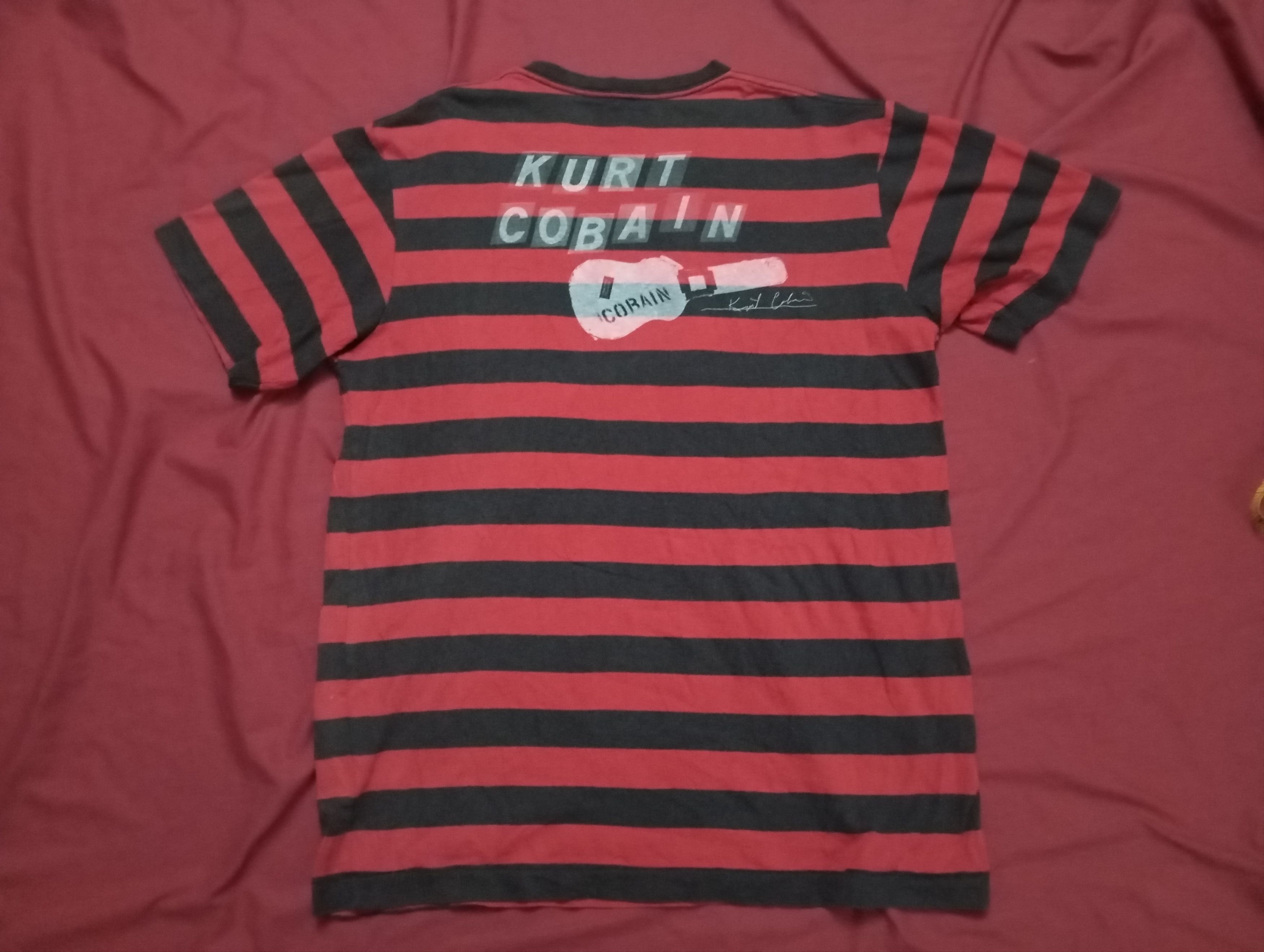 Band Tees 🎸Nirvana Kurt Cobain Stripes Tshirt grunge rock icon Size US M / EU 48-50 / 2 - 3 Thumbnail