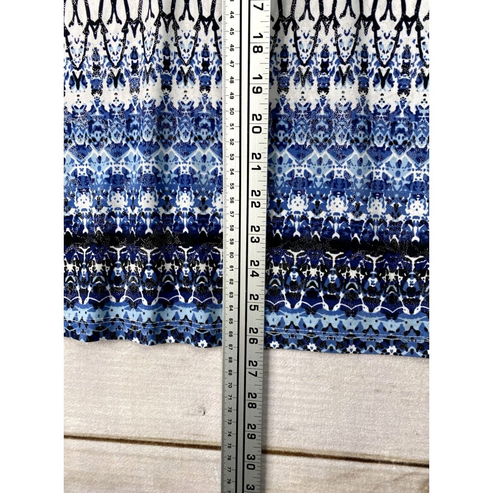 Vintage Rebecca Malone Blouse L Blue V-Neck Geometric Printed 3/4 Sleeve Polyester Knit Pant Compatible Women Size L / US 10 / IT 46 - 7 Thumbnail