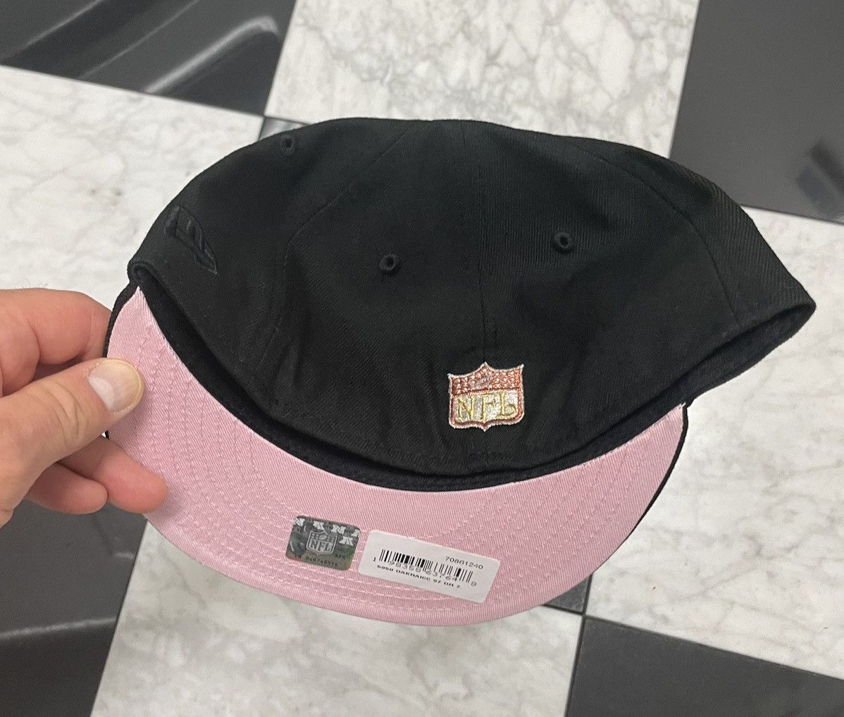 New Era 🔥Exclusive Raiders fitted size 7 also have 714-738-8 Size ONE SIZE - 5 Thumbnail