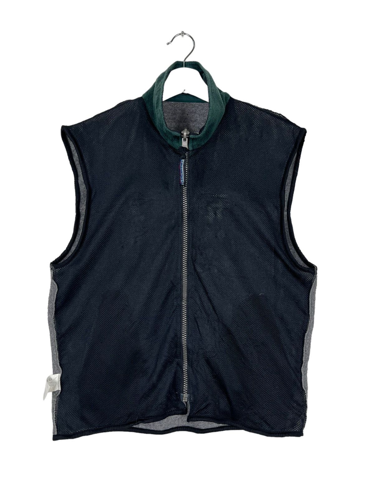 Japanese Brand 🔥 URBAN TASTE COMFORT GEAR FLEECE TANK TOP Size US M / EU 48-50 / 2 - 12 Thumbnail