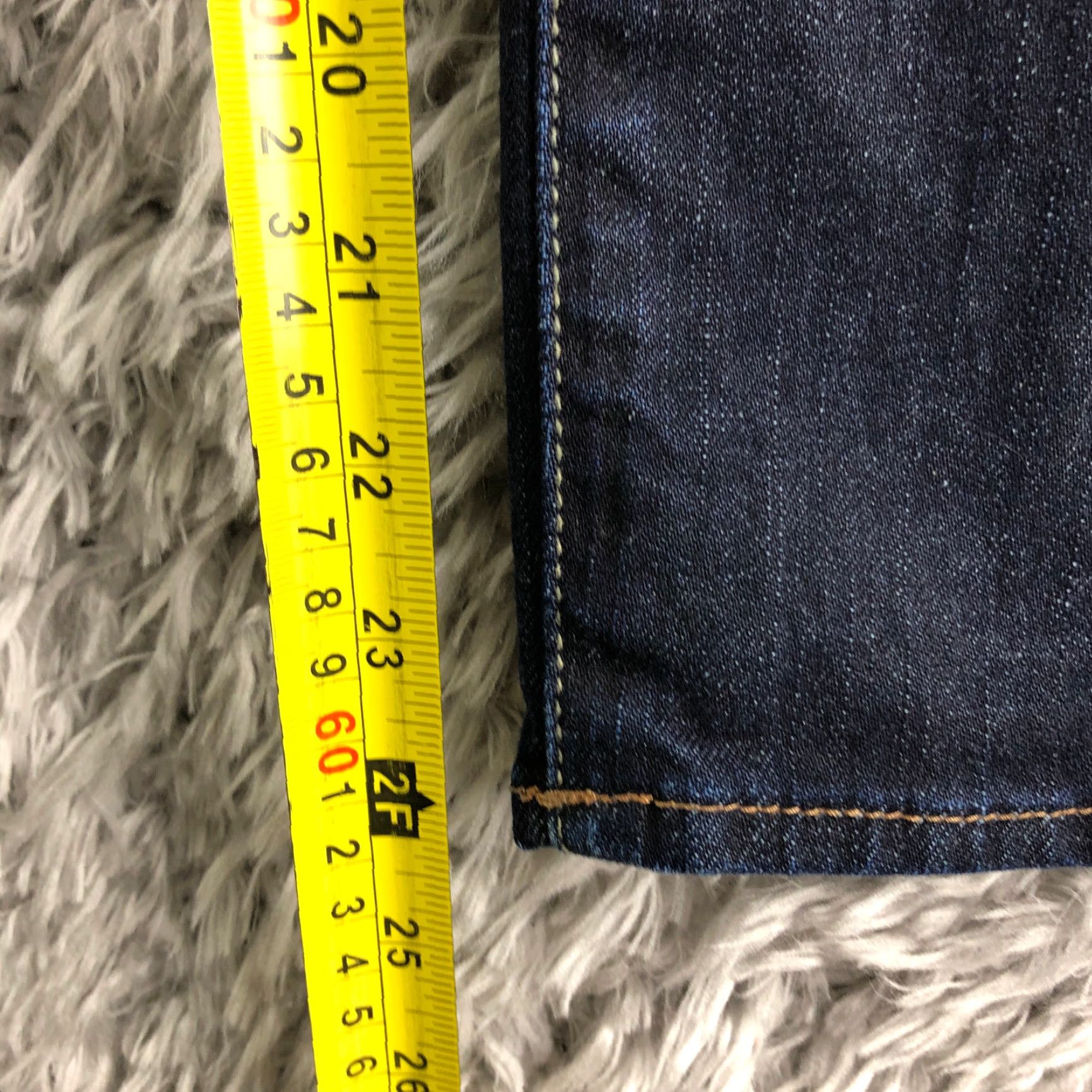 American Eagle Outfitters VINTAGE American Eagle Womens Size 6 Mid Rise Artist Crop Medium Wash Blue Denim Jeans Size 28" / US 6 / IT 42 - 3 Thumbnail