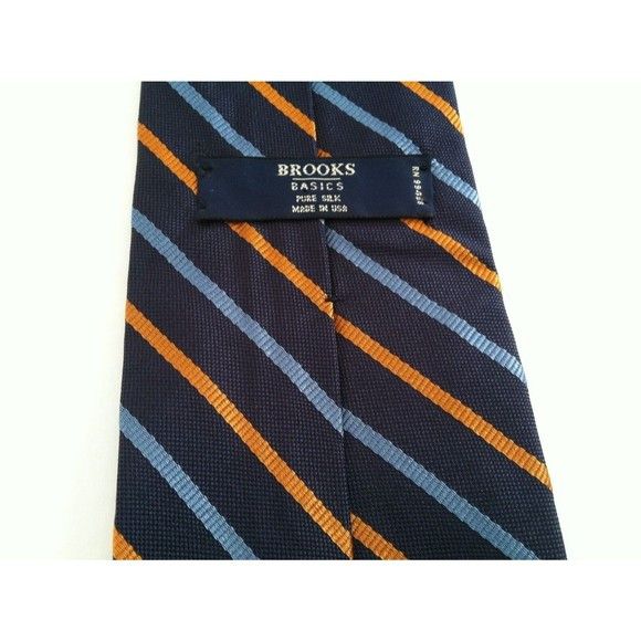 Brooks Brothers BROOKS BROTHERS BASICS MENS NAVY 100%SILK TIE WIDTH: 3 3/4" Size ONE SIZE - 3 Thumbnail